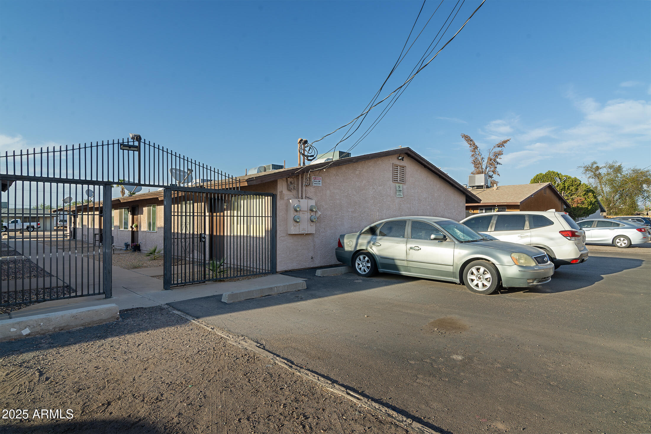 6325 E AVALON Street, 1-4