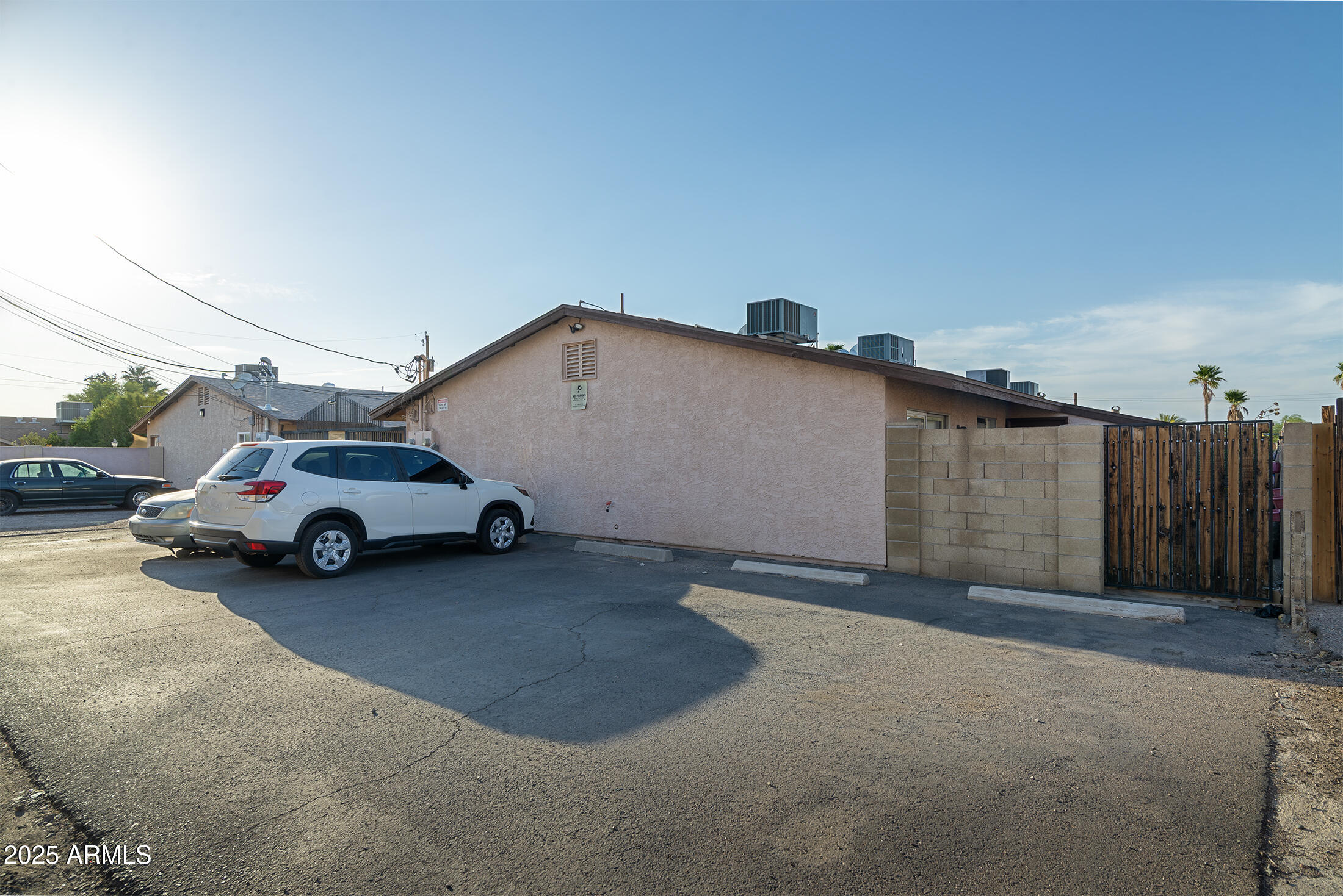 6325 E AVALON Street, 1-4
