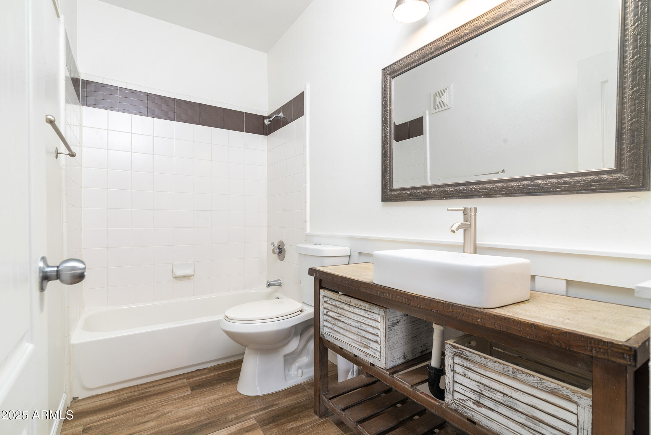 6900 E PRINCESS Drive, 2142