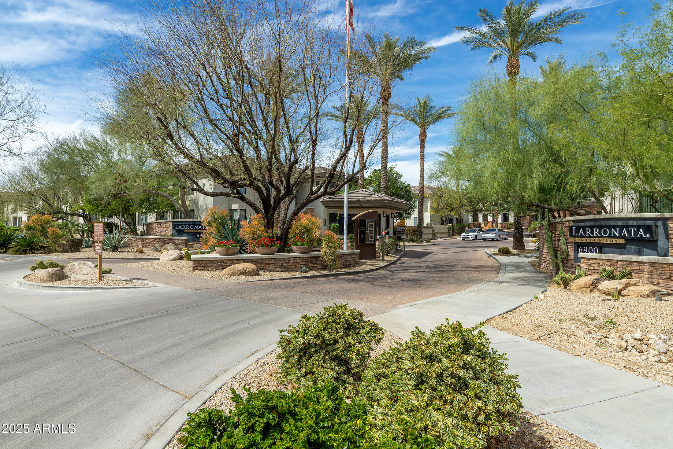 6900 E PRINCESS Drive, 2142