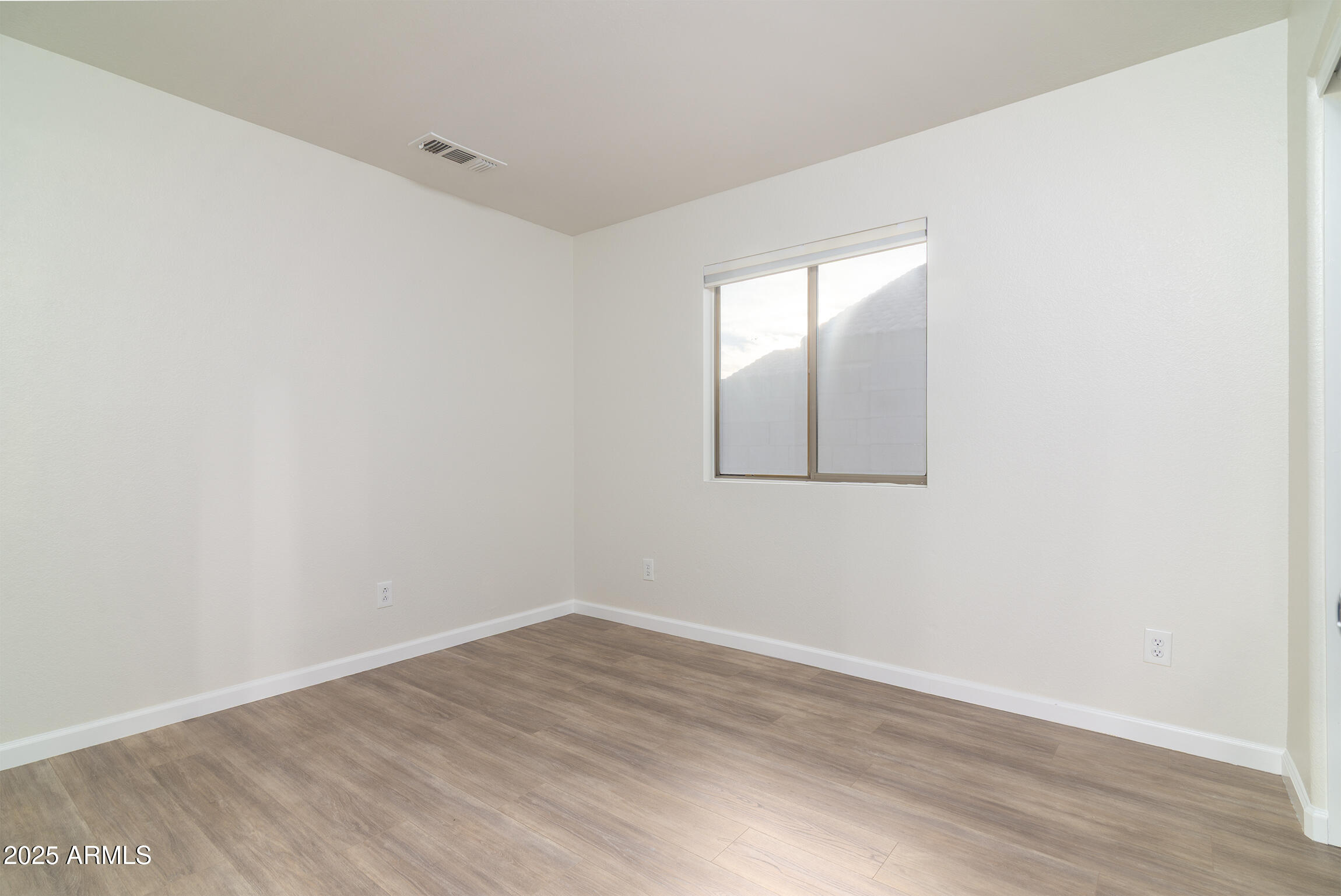 1741 E SIERRA MADRE Avenue