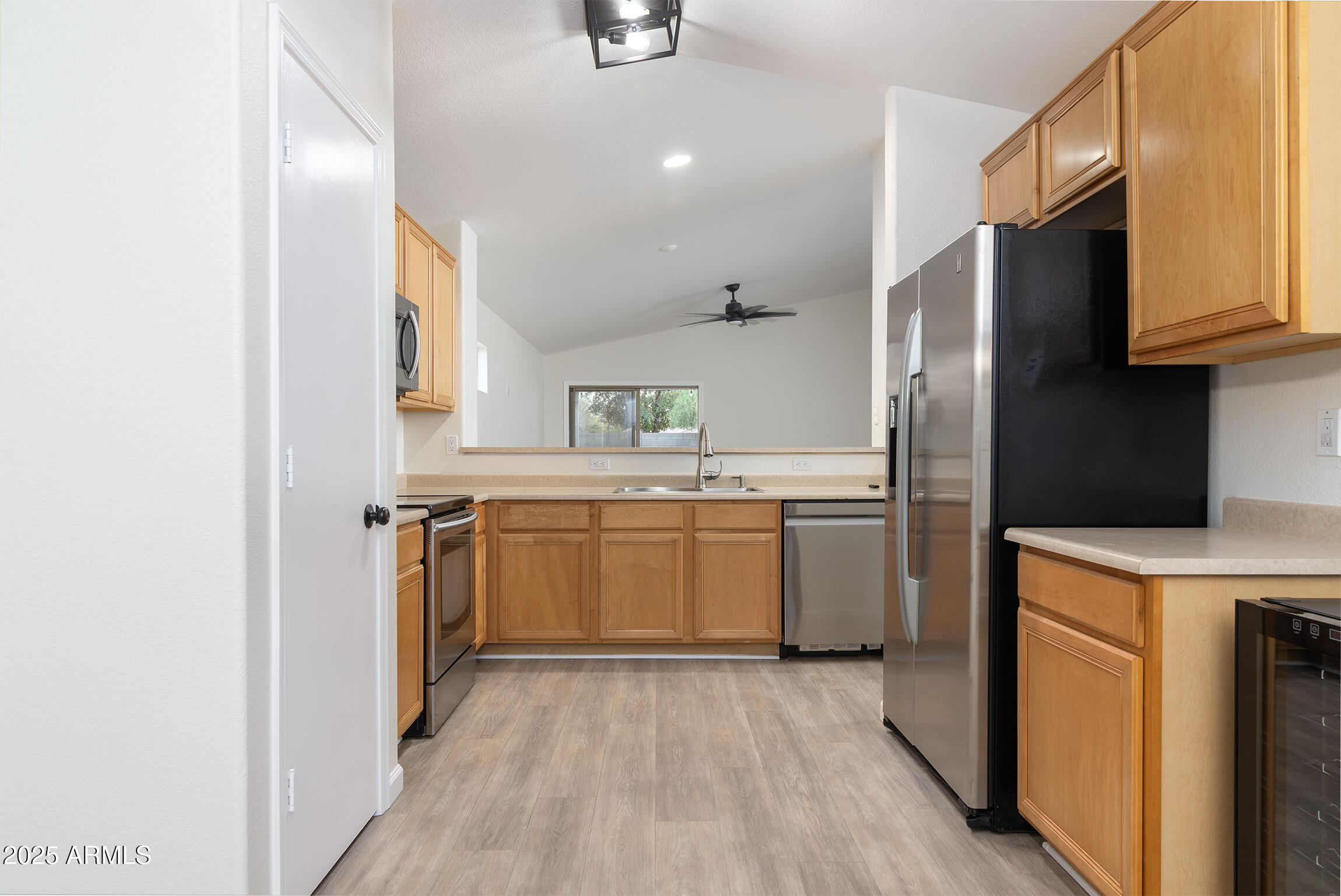 1741 E SIERRA MADRE Avenue