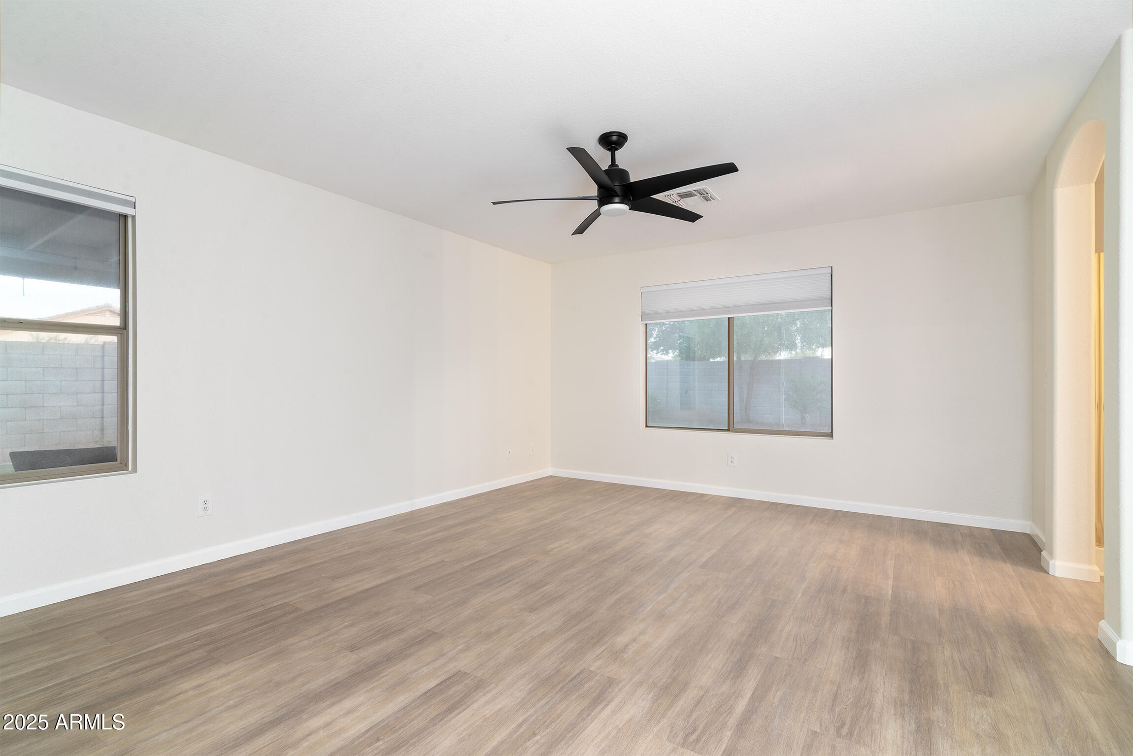 1741 E SIERRA MADRE Avenue