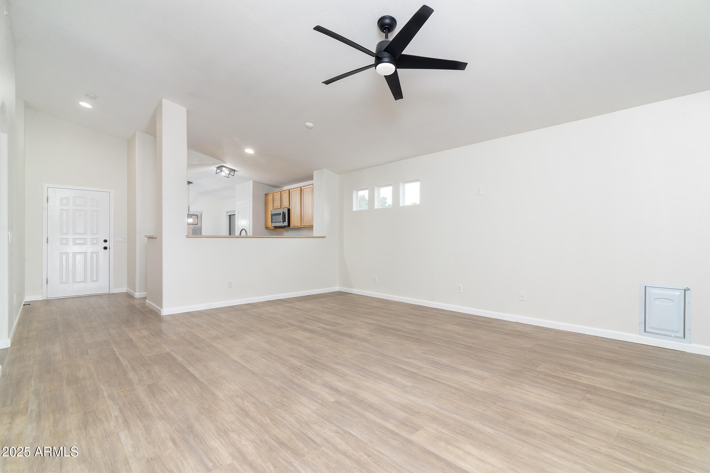 1741 E SIERRA MADRE Avenue