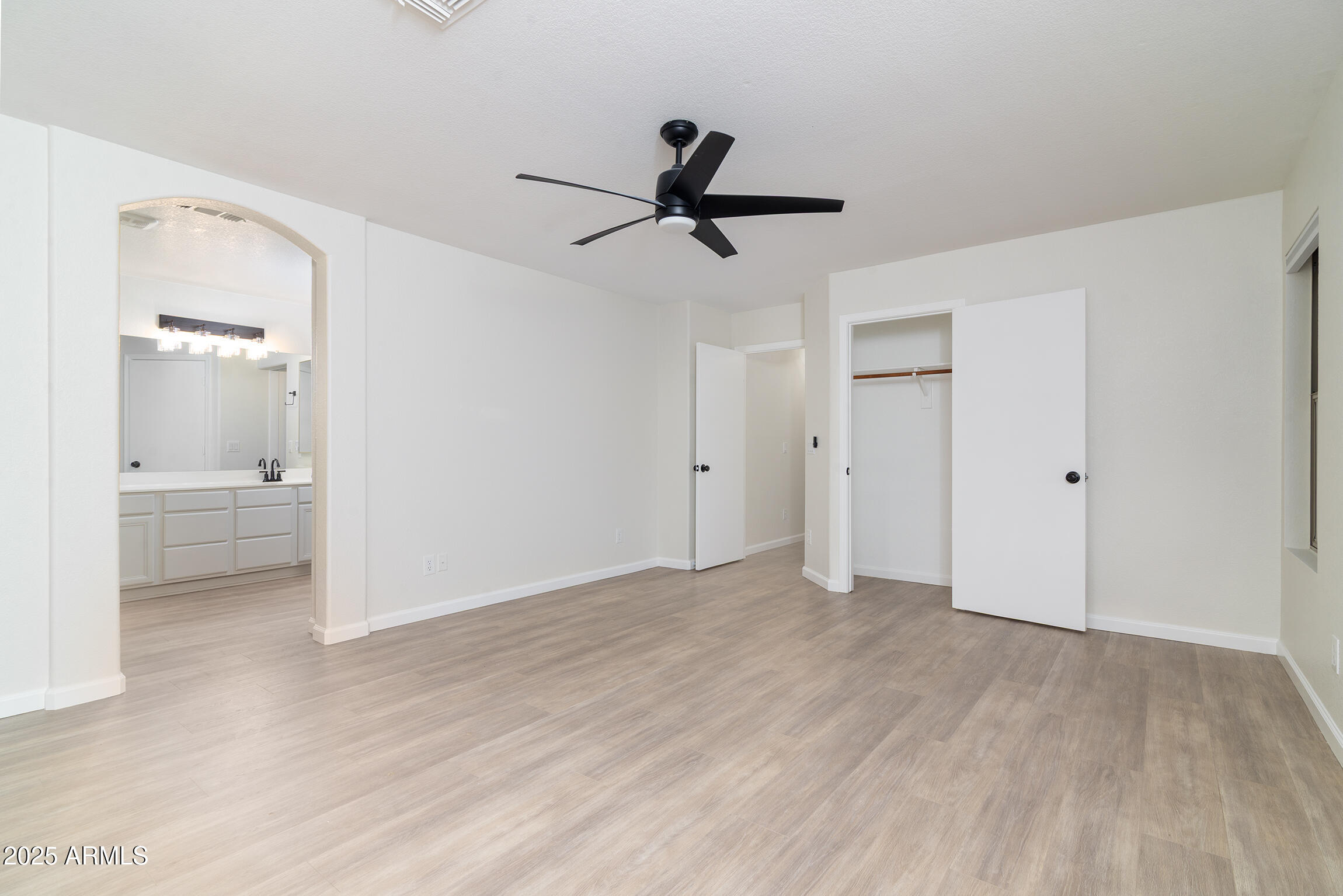 1741 E SIERRA MADRE Avenue