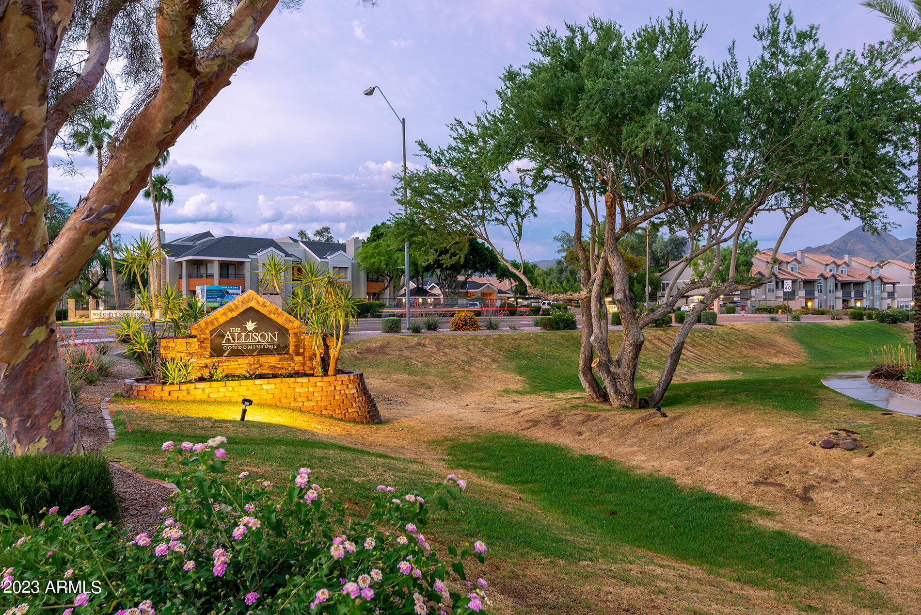 14145 N 92ND Street 2077