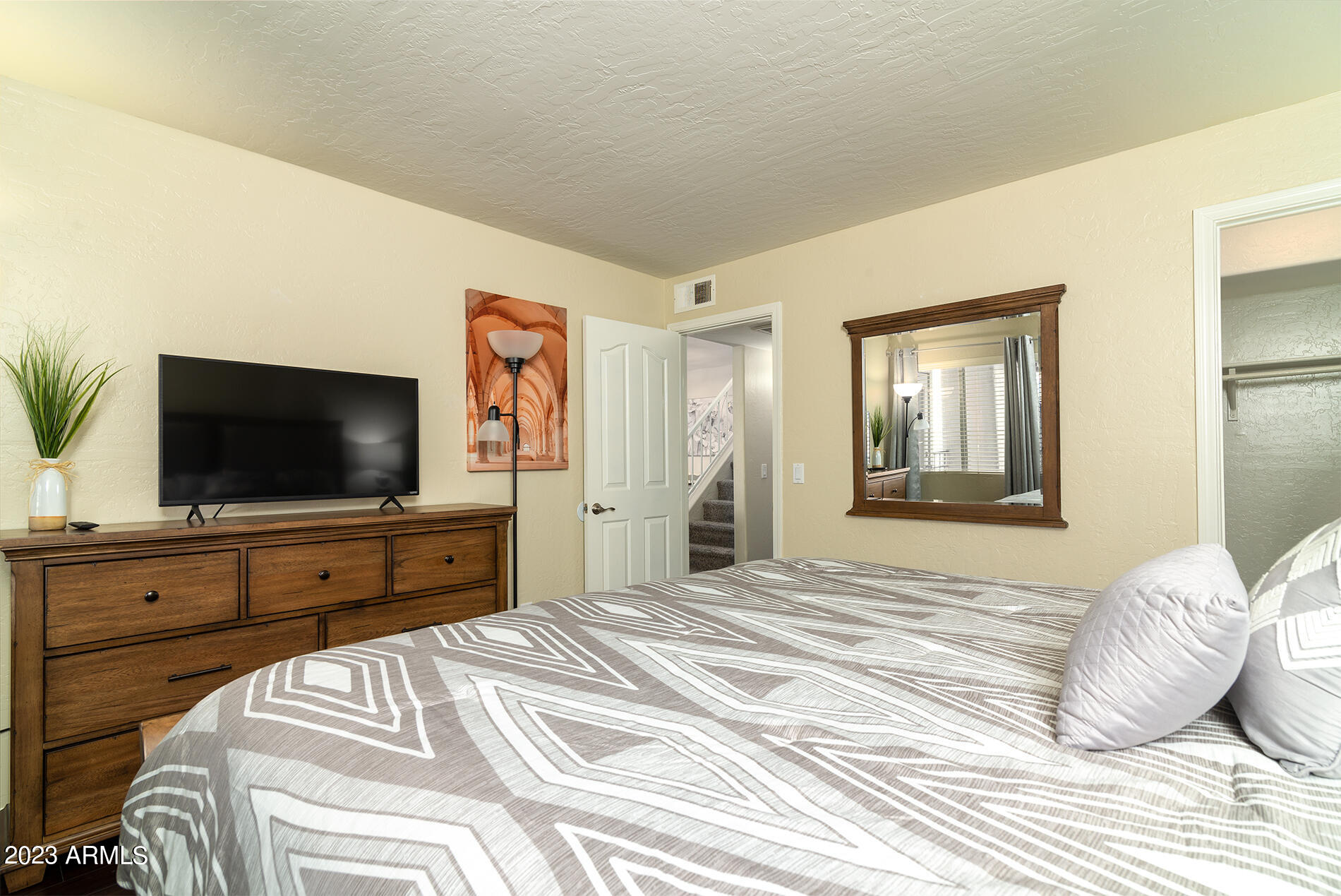 14145 N 92ND Street 2077