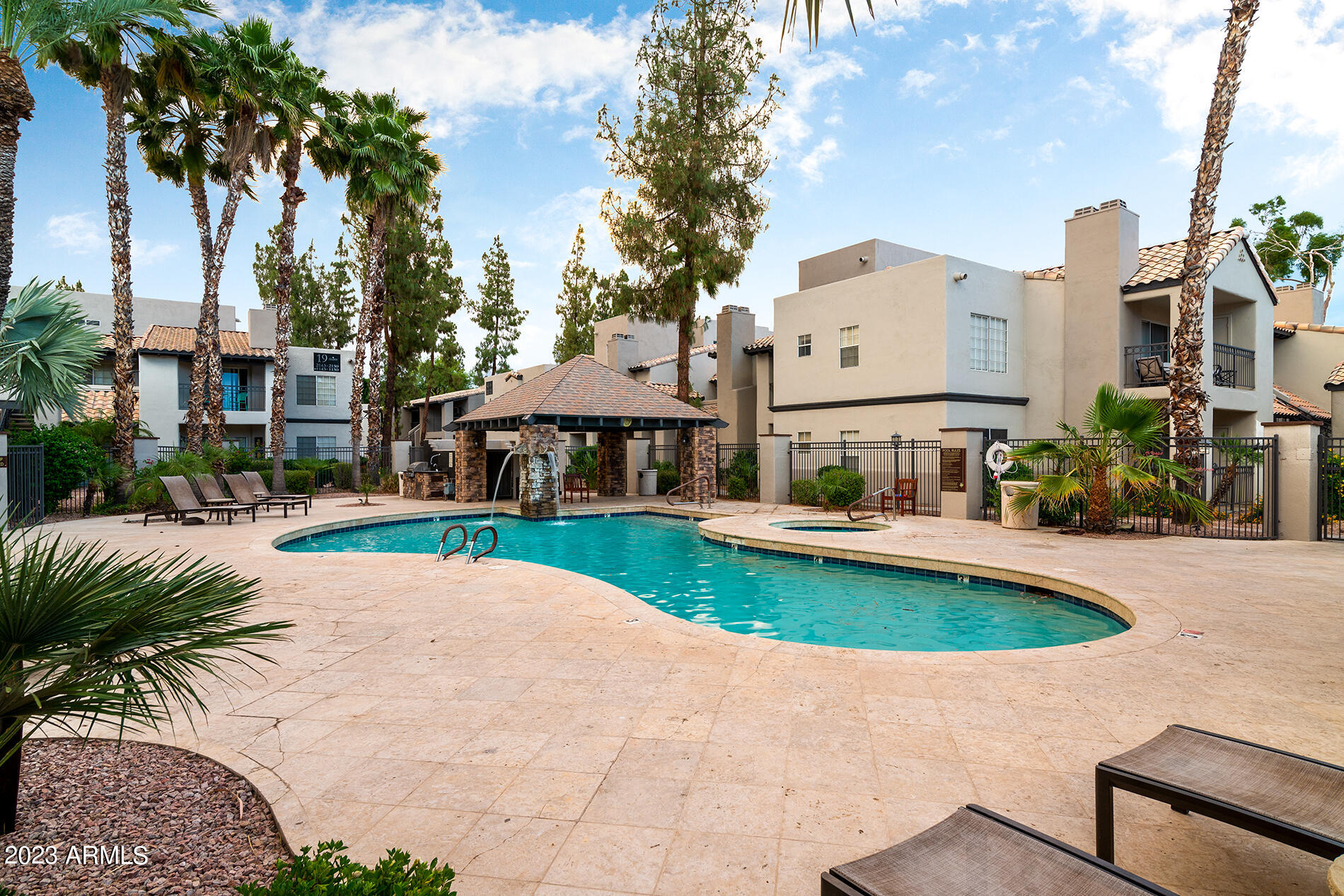 14145 N 92ND Street 2077