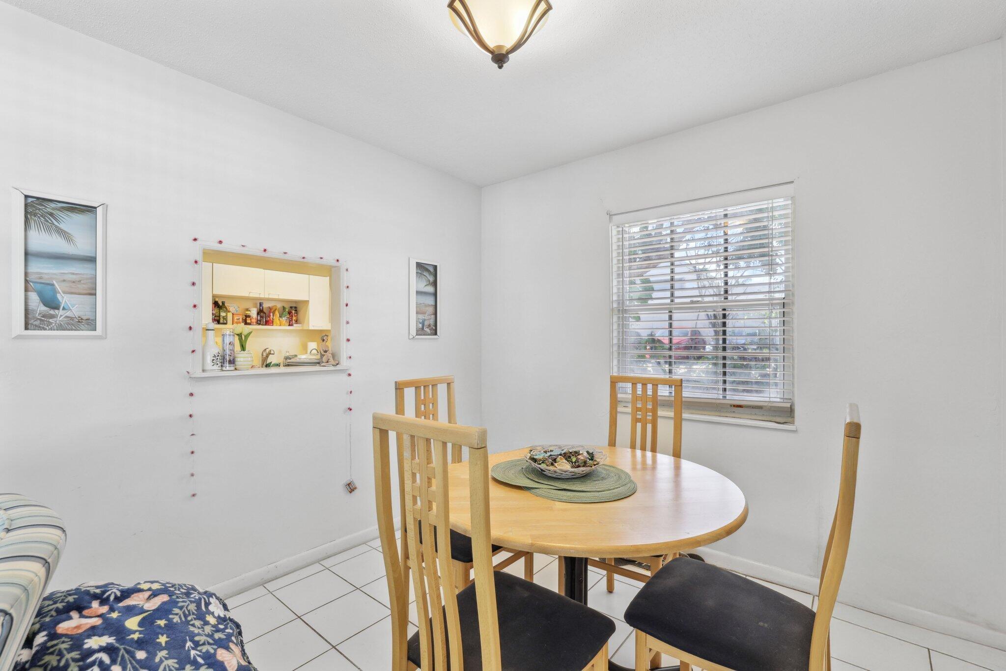 800 Tropic Boulevard