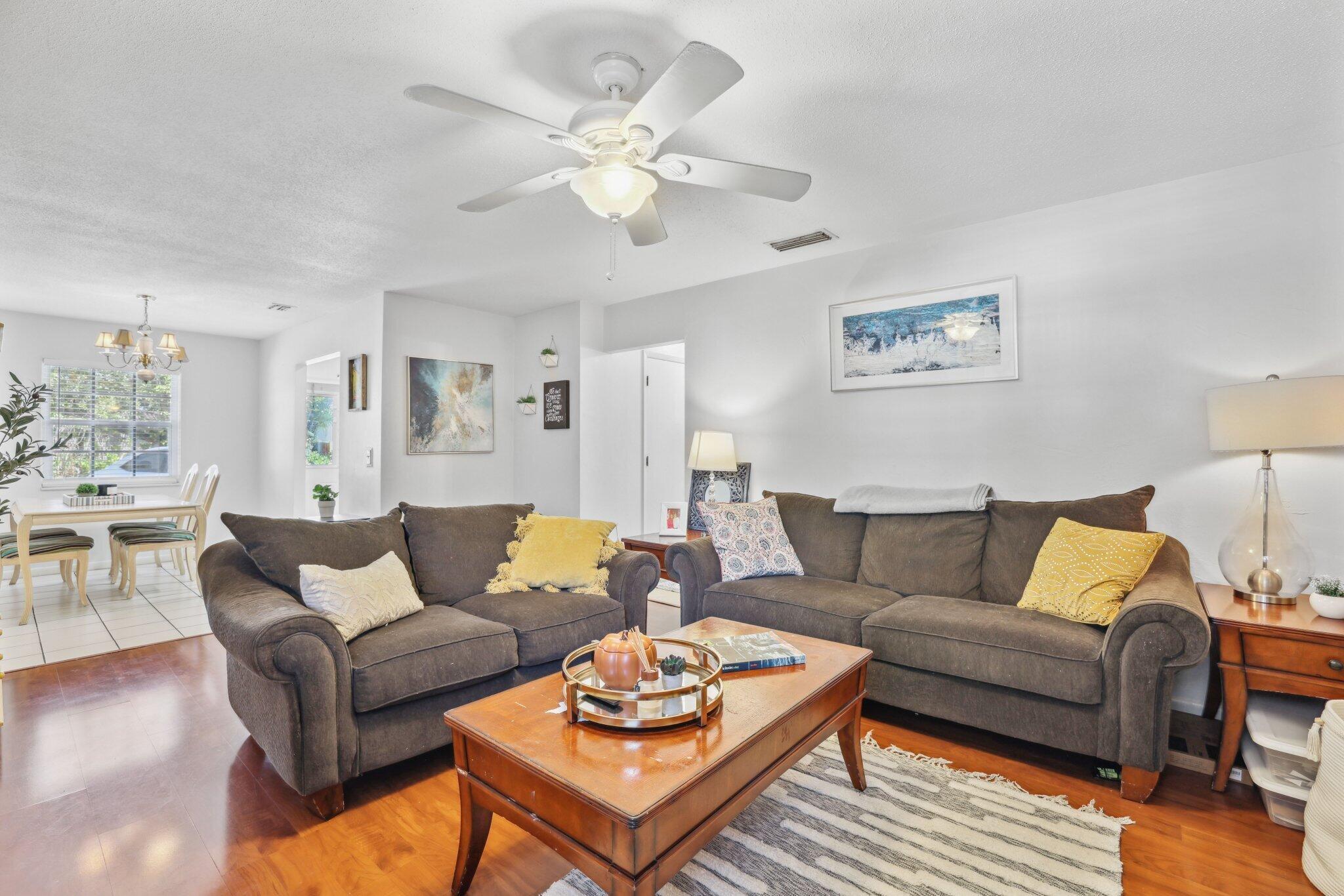 800 Tropic Boulevard