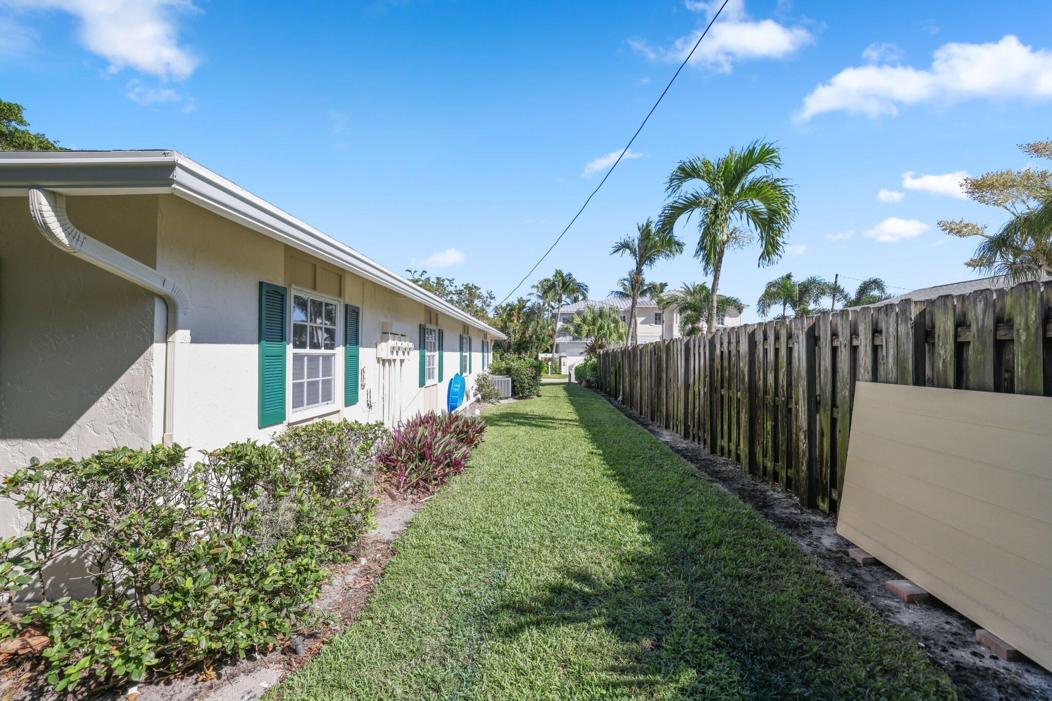 800 Tropic Boulevard