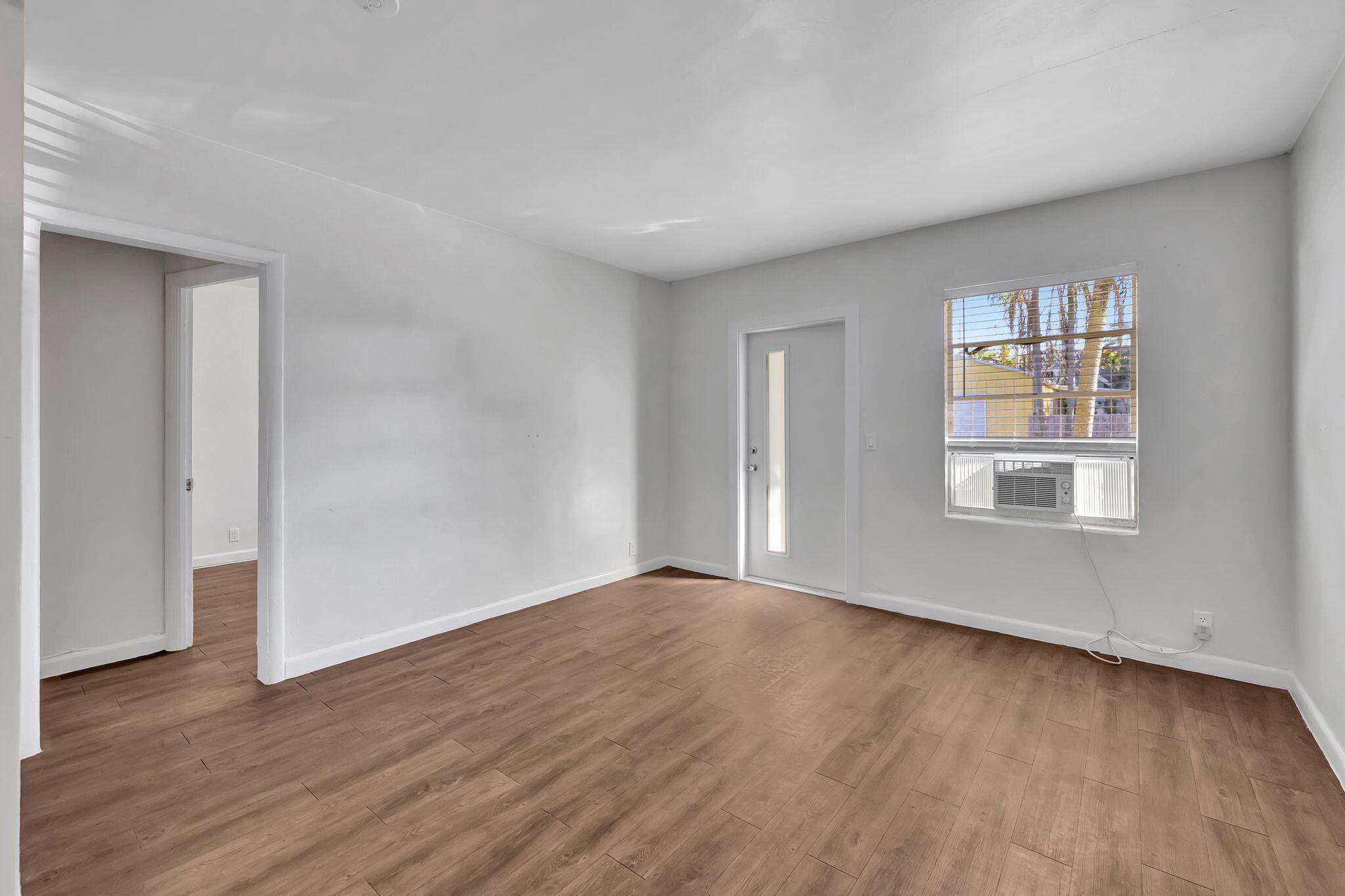 428 Roseland Drive