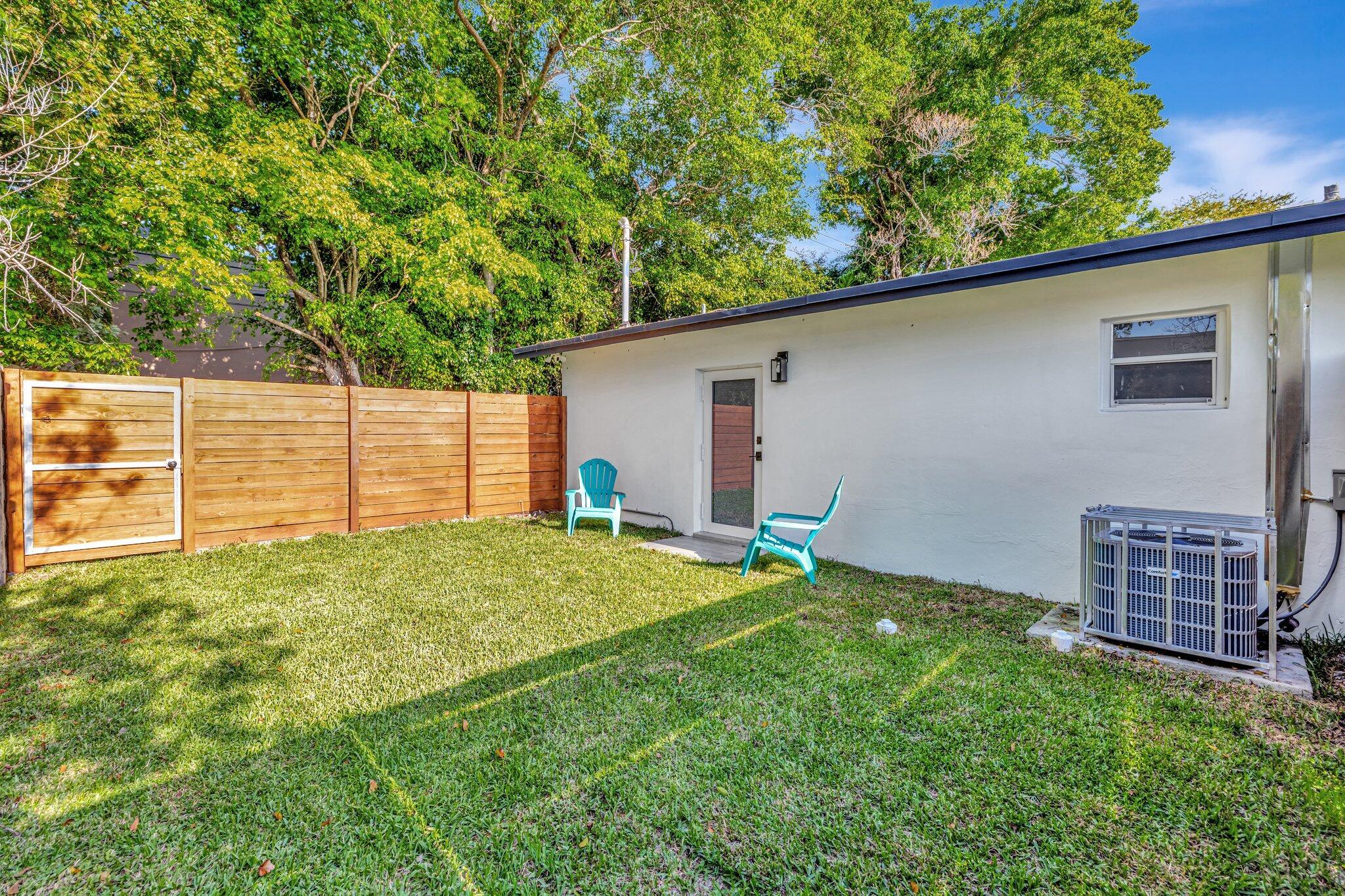 934 NW 4th Avenue 1