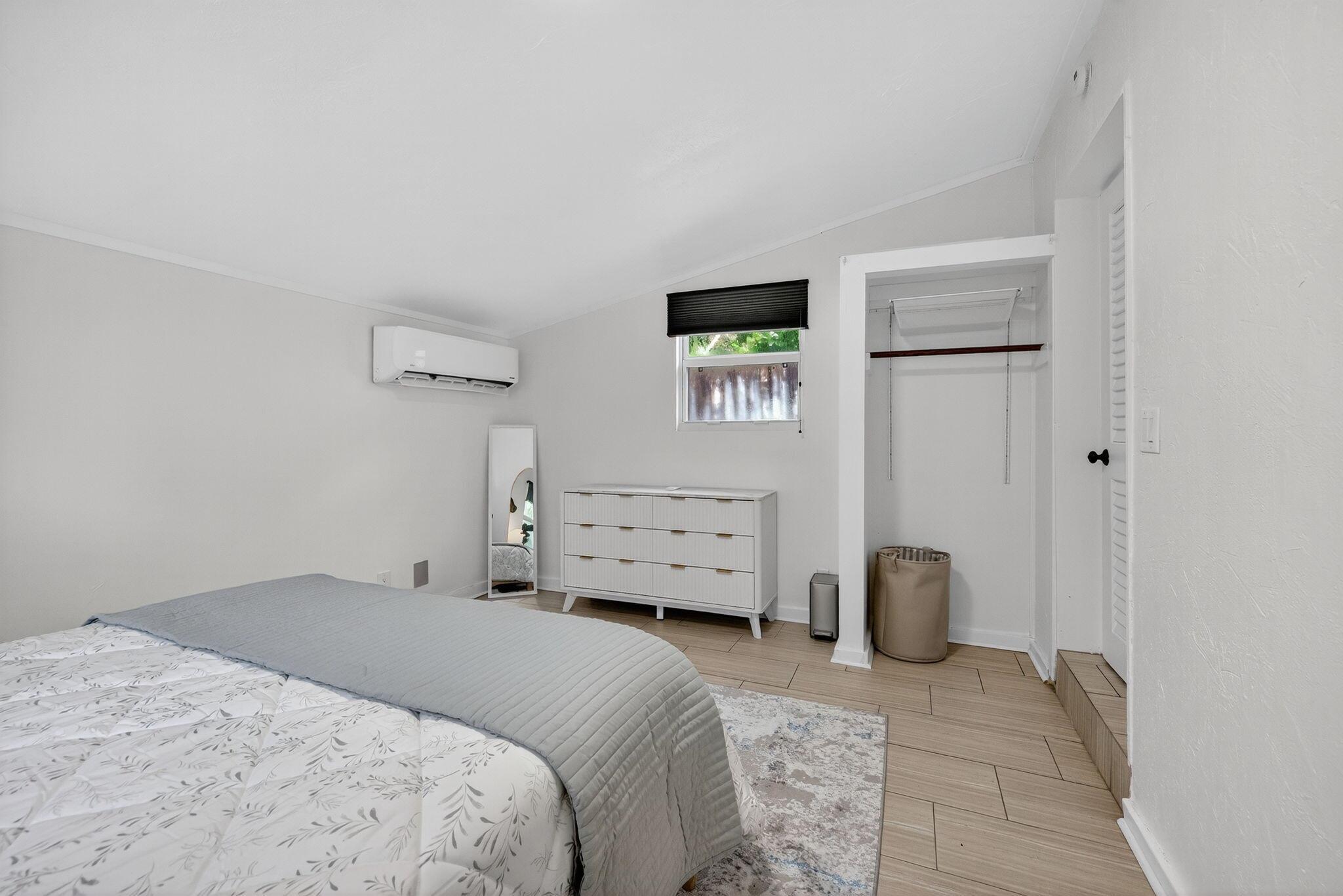 1317 NE 1st Avenue Front