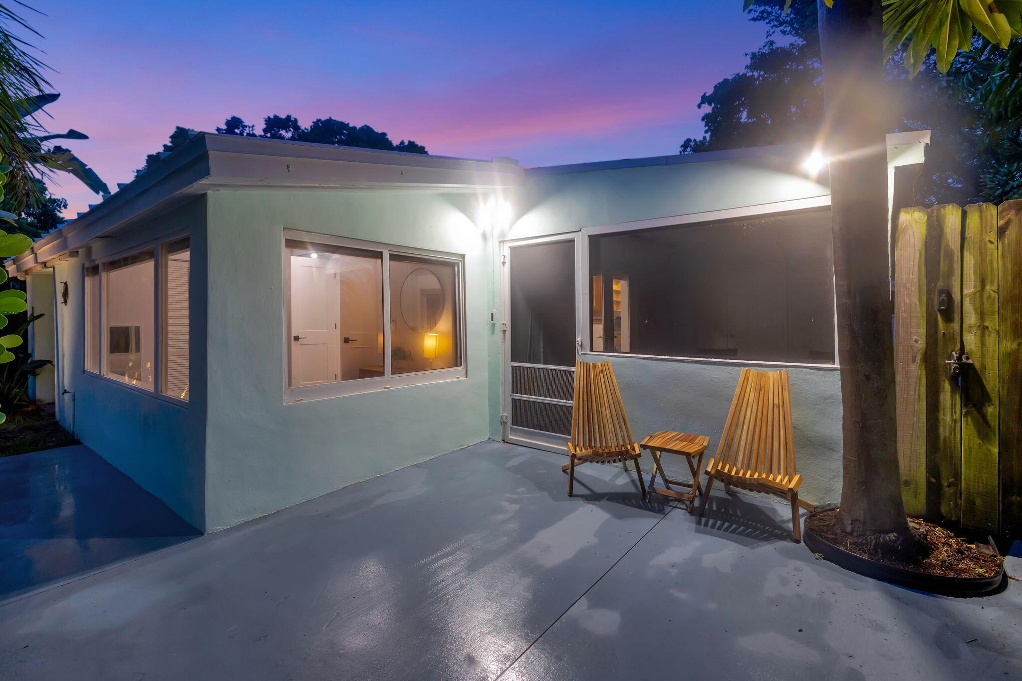 1317 NE 1st Avenue Front