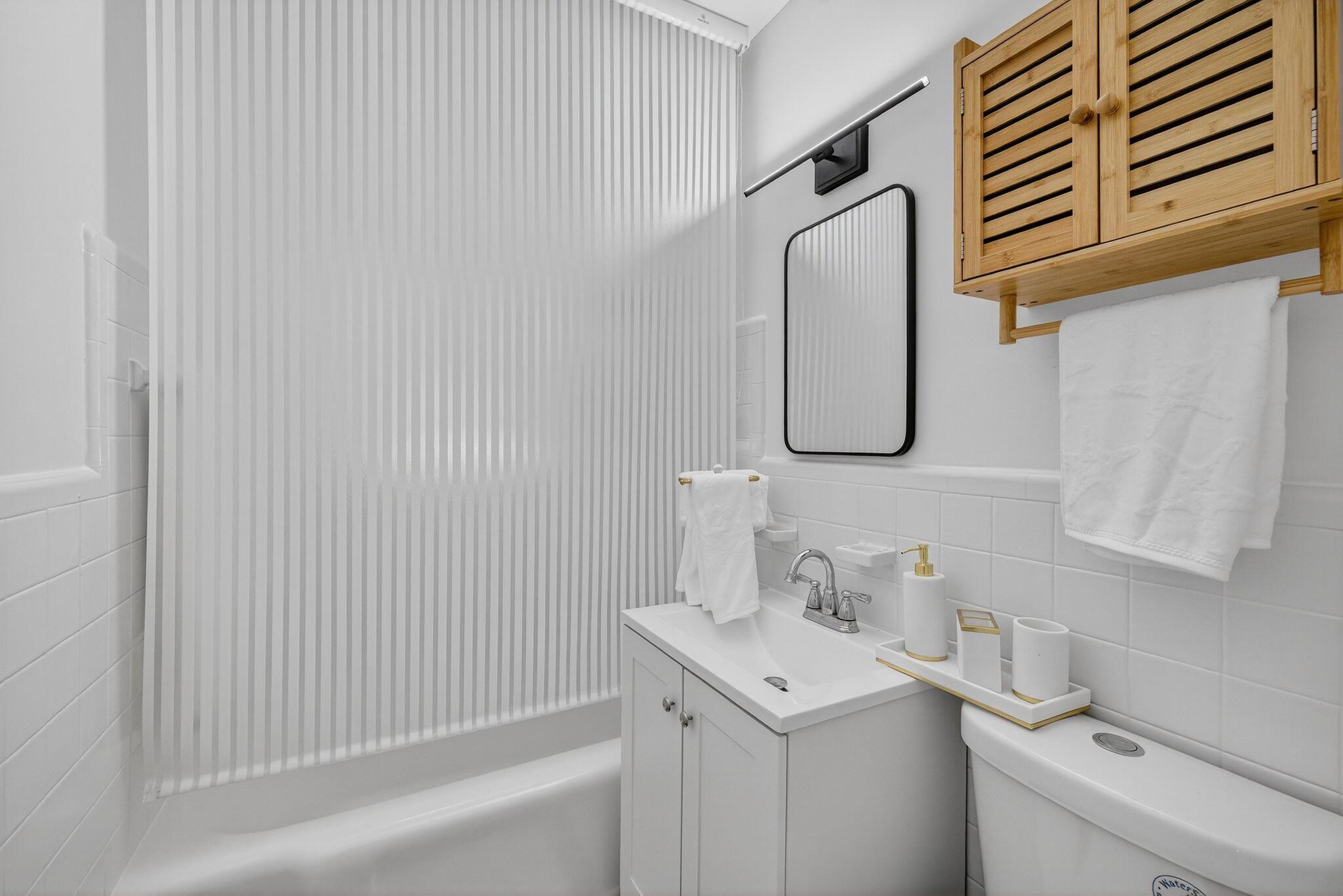 1317 NE 1st Avenue Front