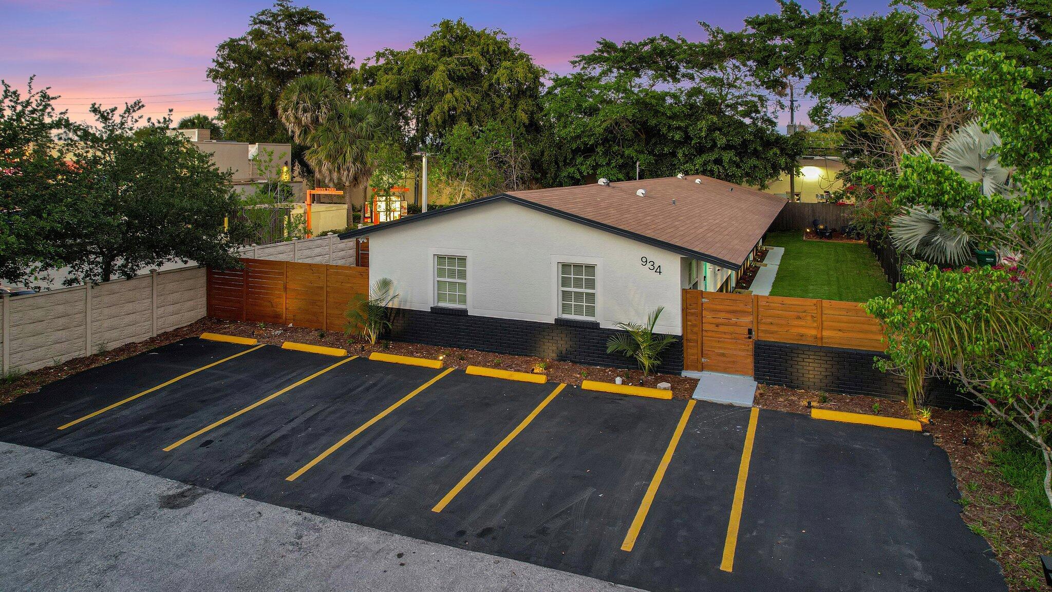 934 NW 4th Avenue 1-4