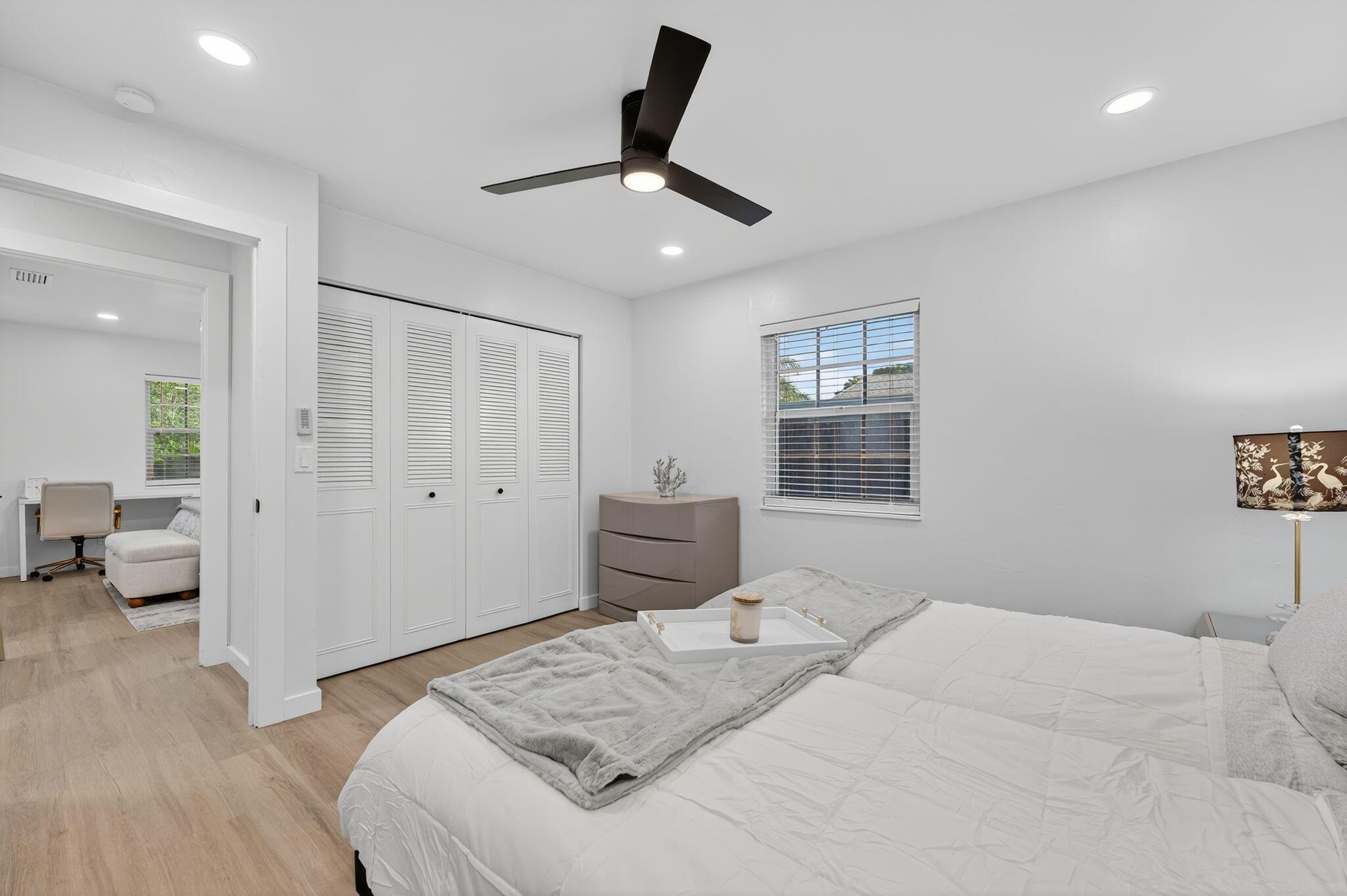 800 Tropic Boulevard