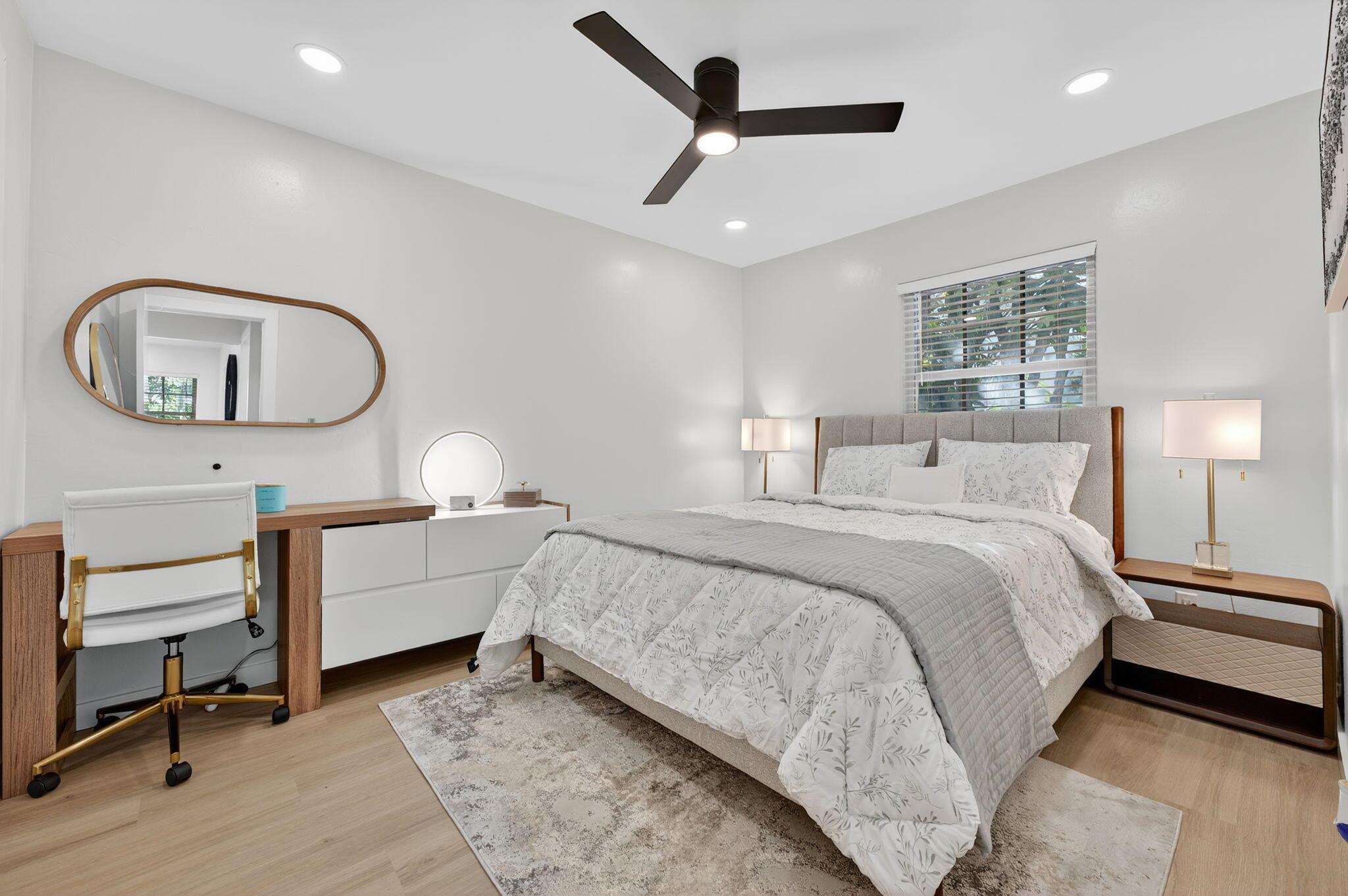 800 Tropic Boulevard