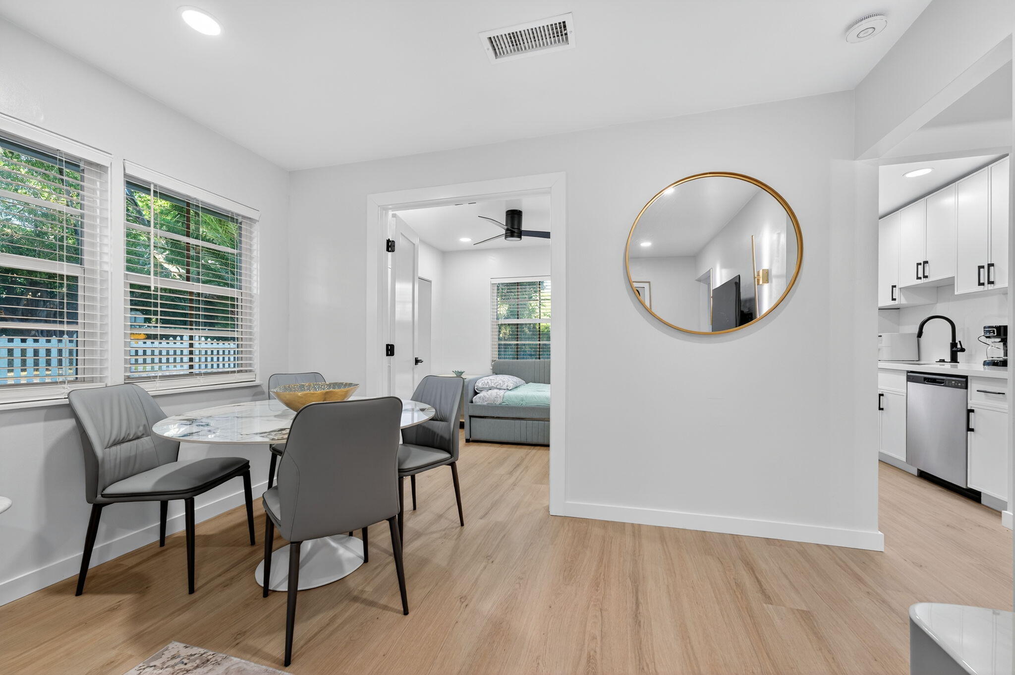 800 Tropic Boulevard