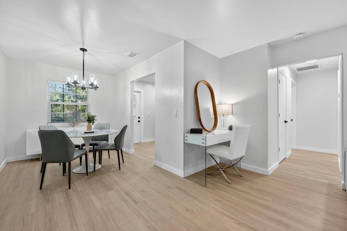 800 Tropic Boulevard