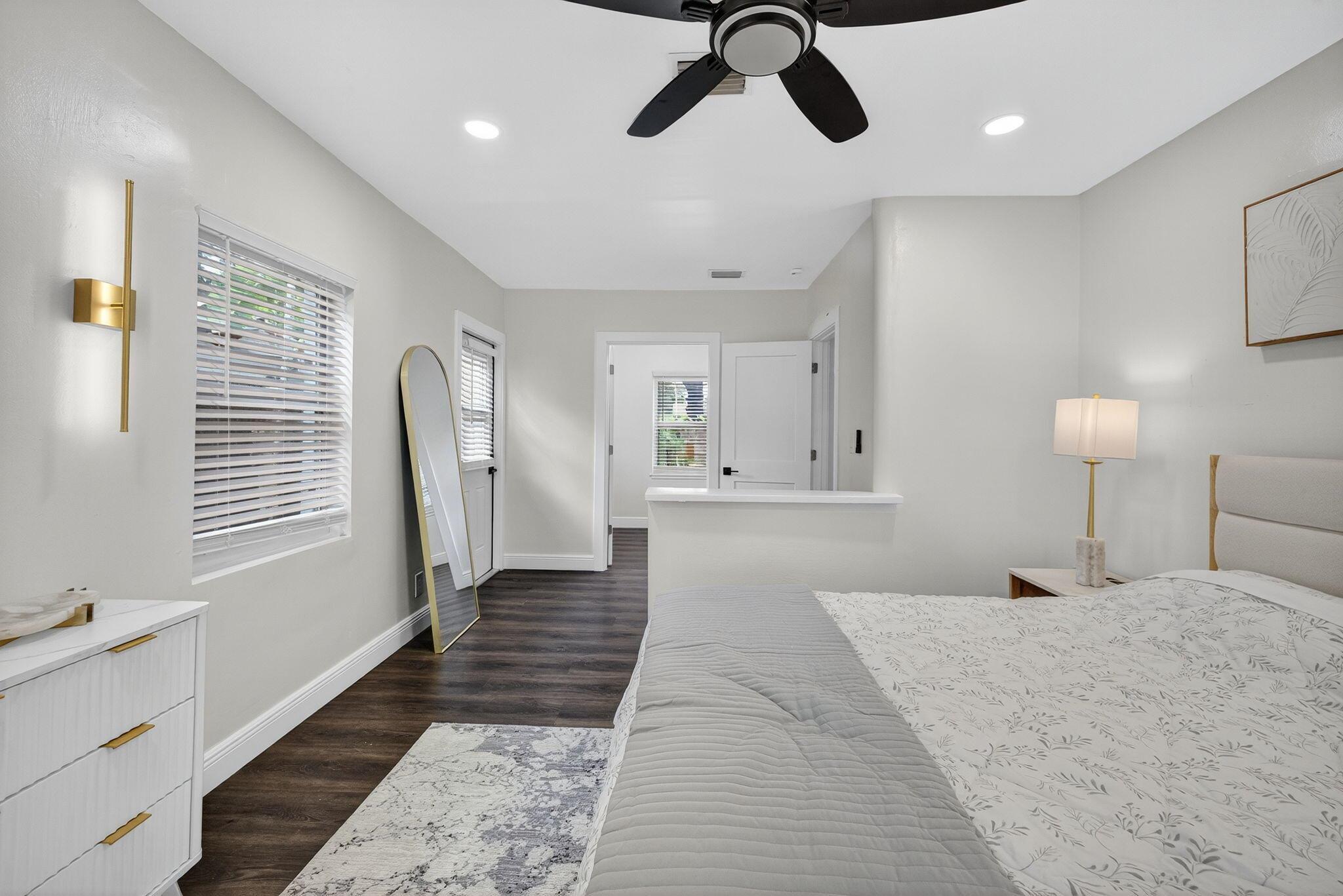 1317 NE 1st Avenue Front