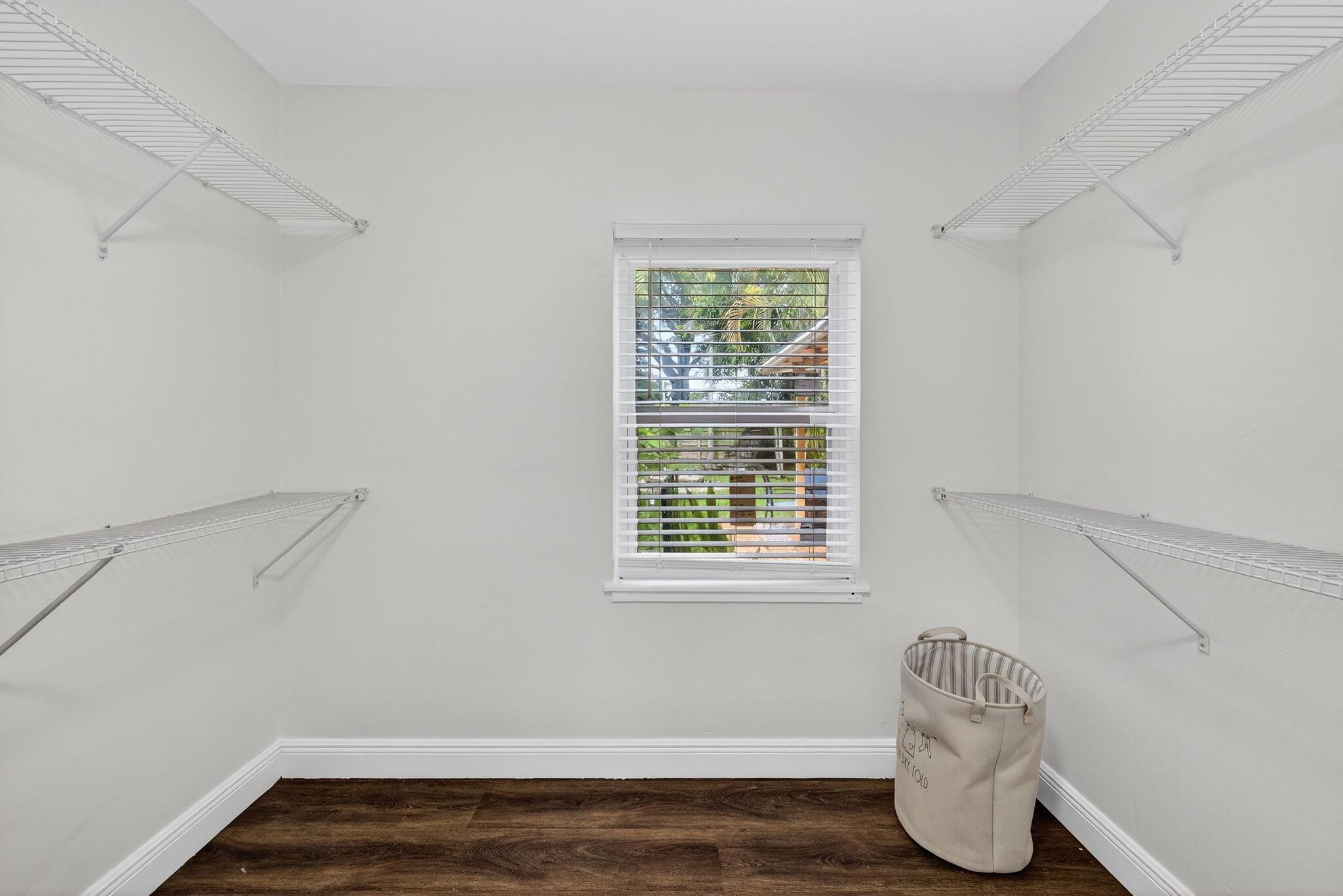 1317 NE 1st Avenue Front