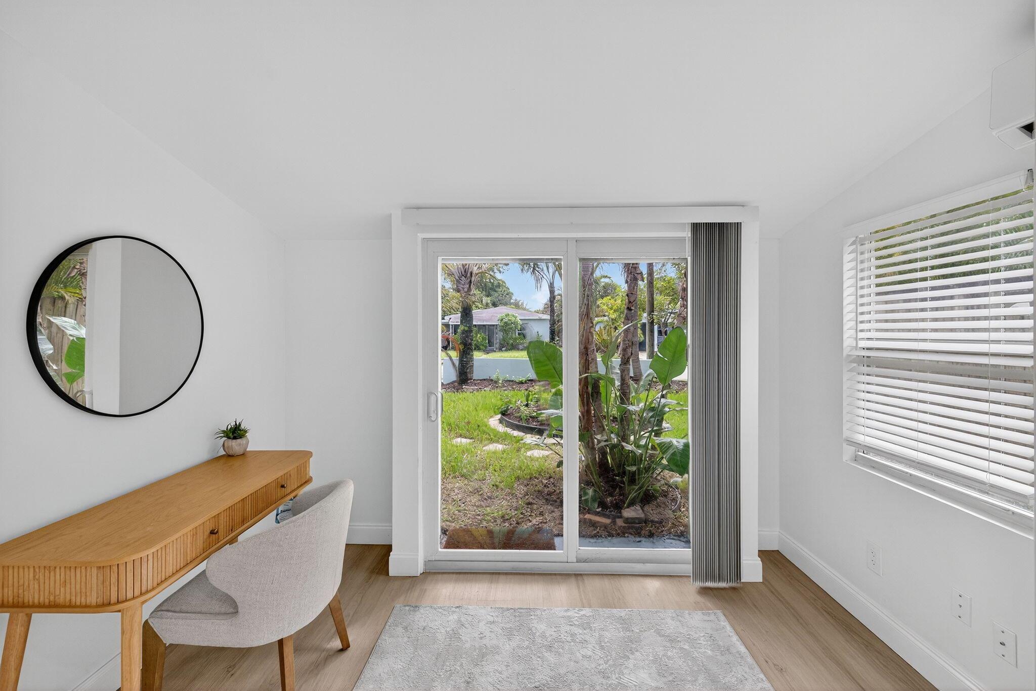 1317 NE 1st Avenue Front