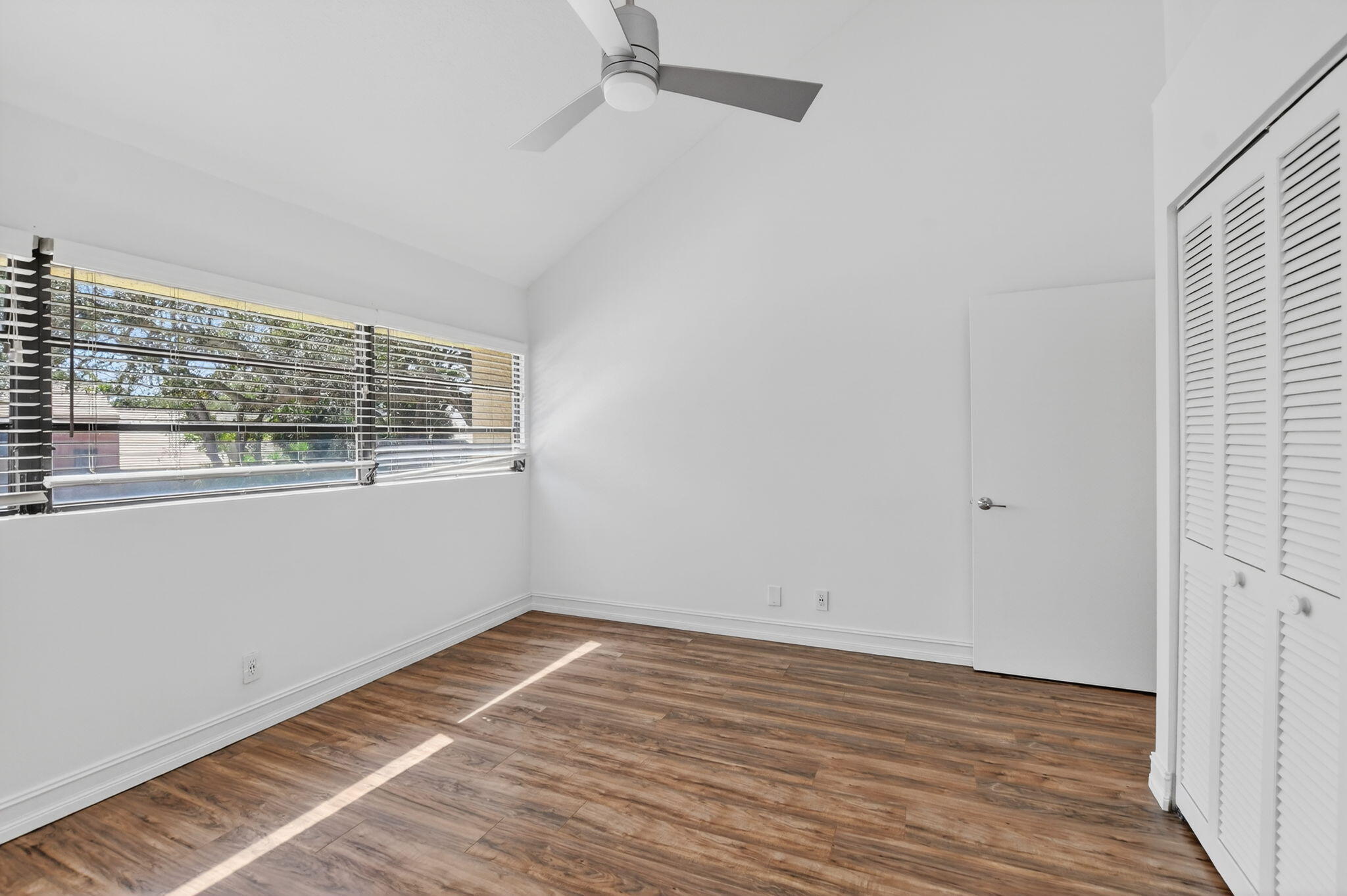 715 Saint Albans Drive