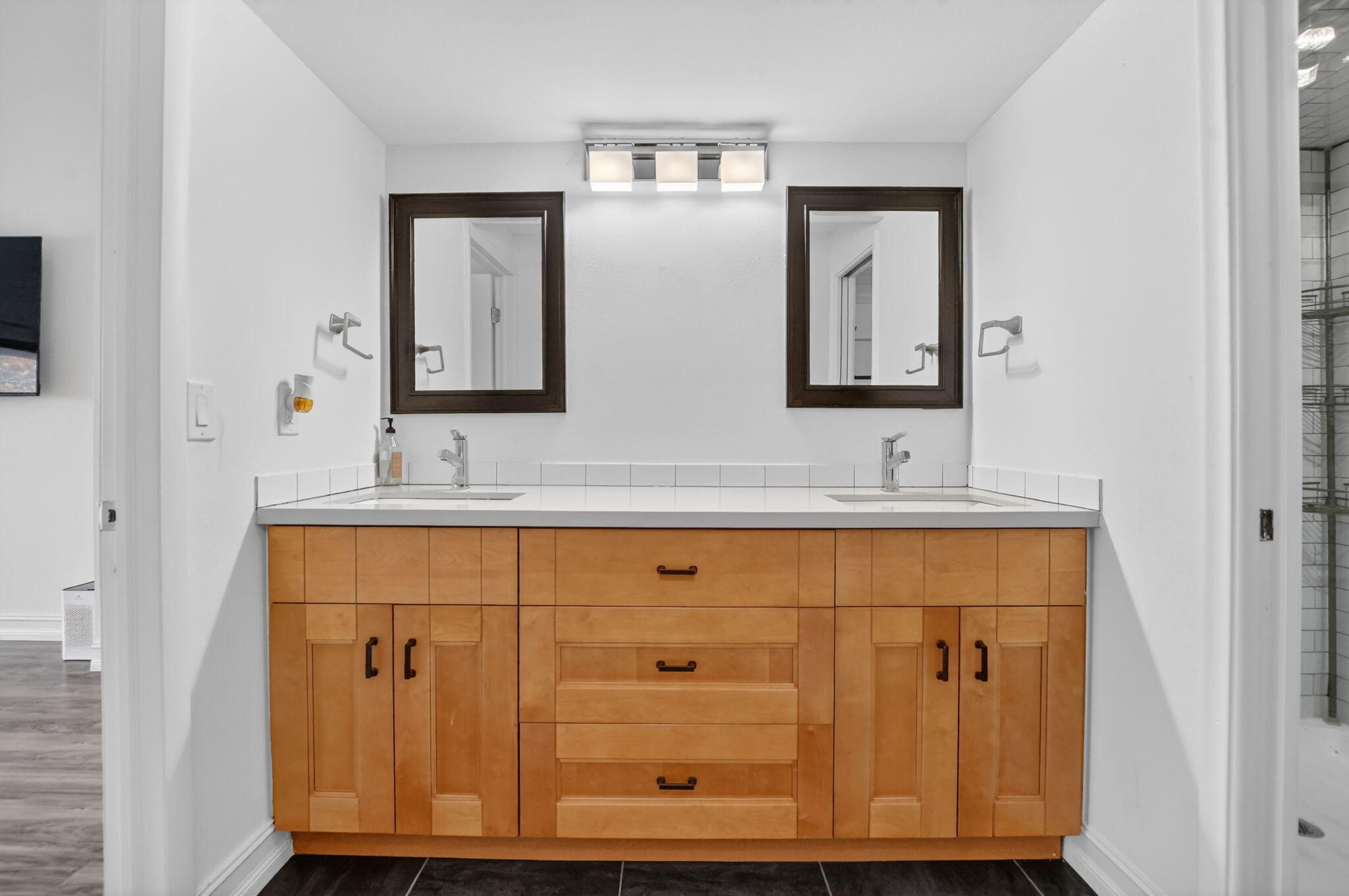 715 Saint Albans Drive