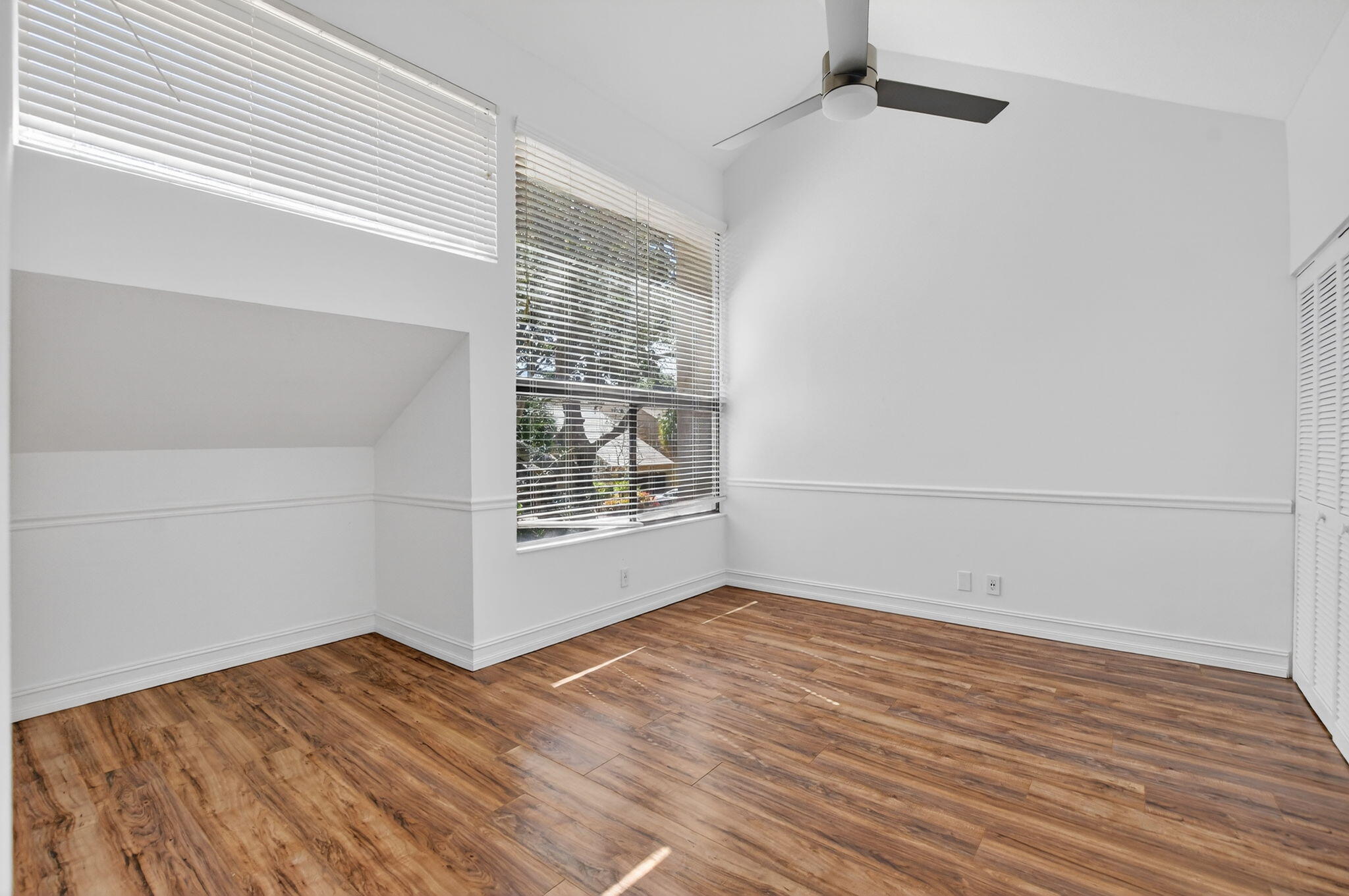 715 Saint Albans Drive