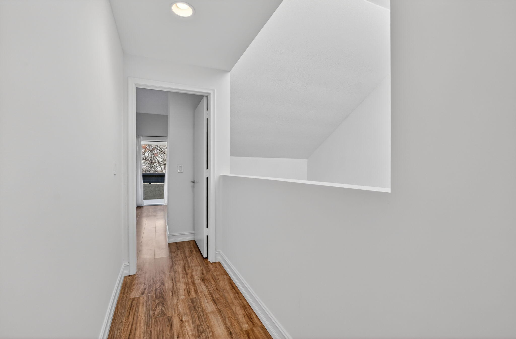 715 Saint Albans Drive