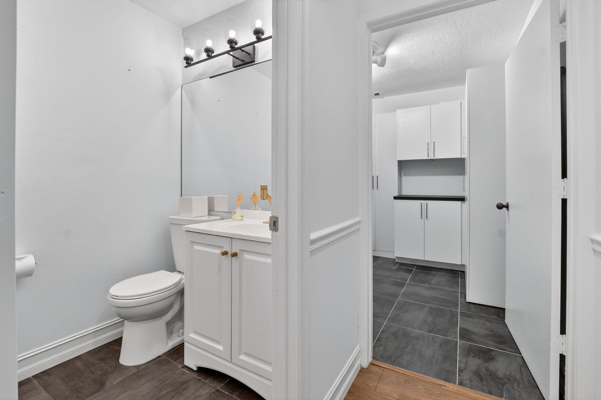 715 Saint Albans Drive