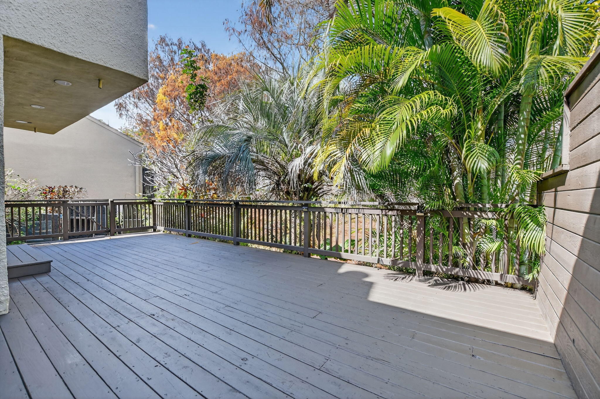 715 Saint Albans Drive