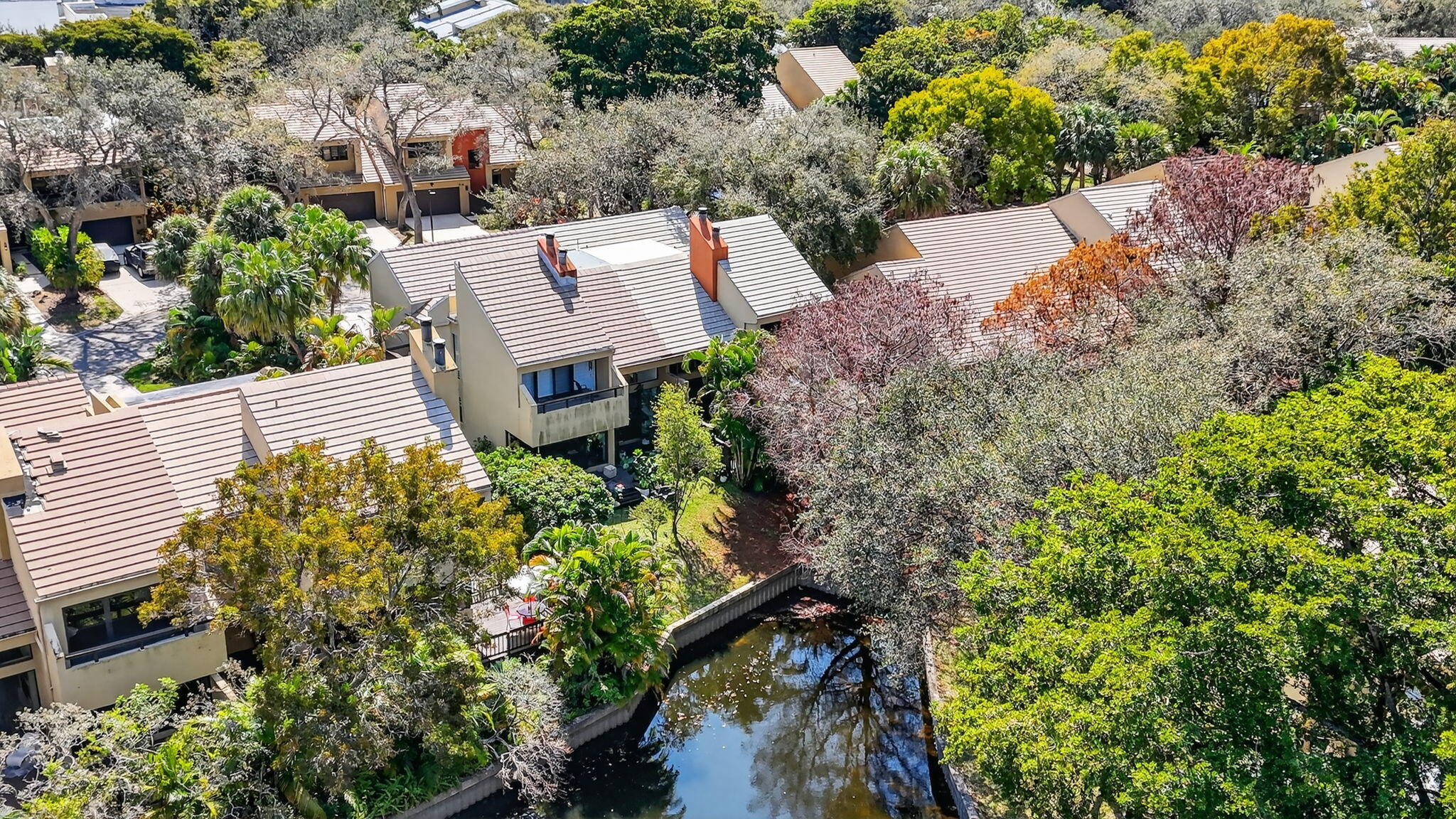 715 Saint Albans Drive