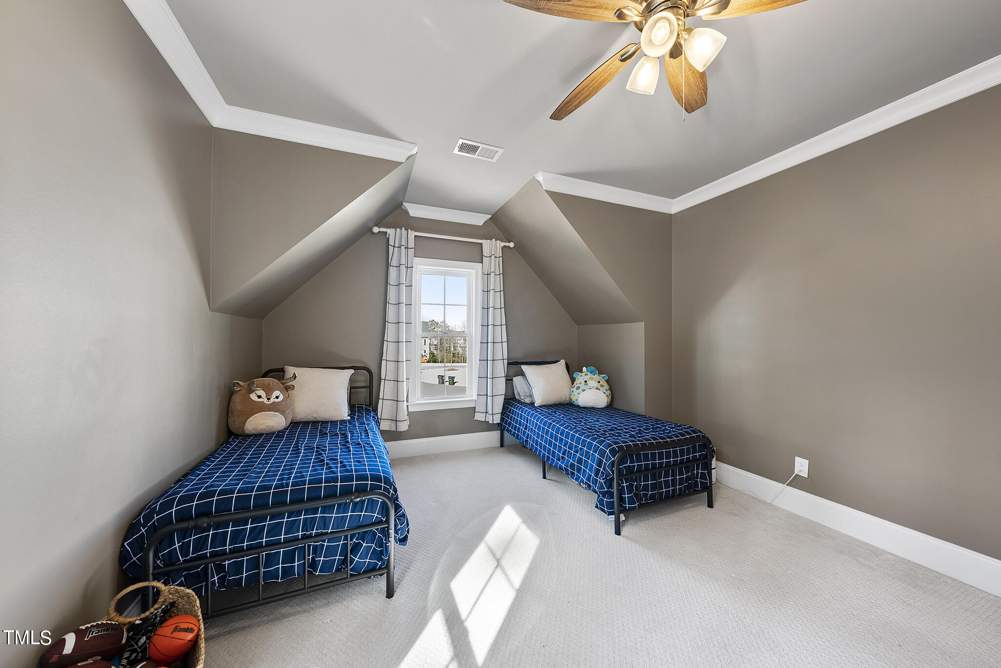 2401 Chianti Court