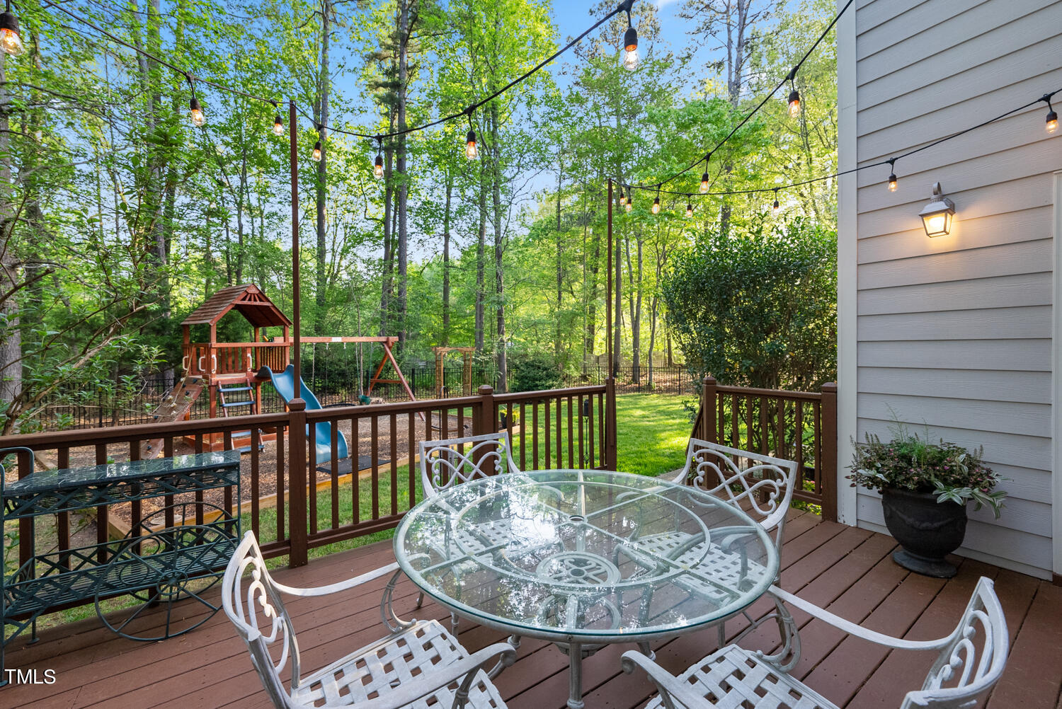 8213 Sandybrook Lane