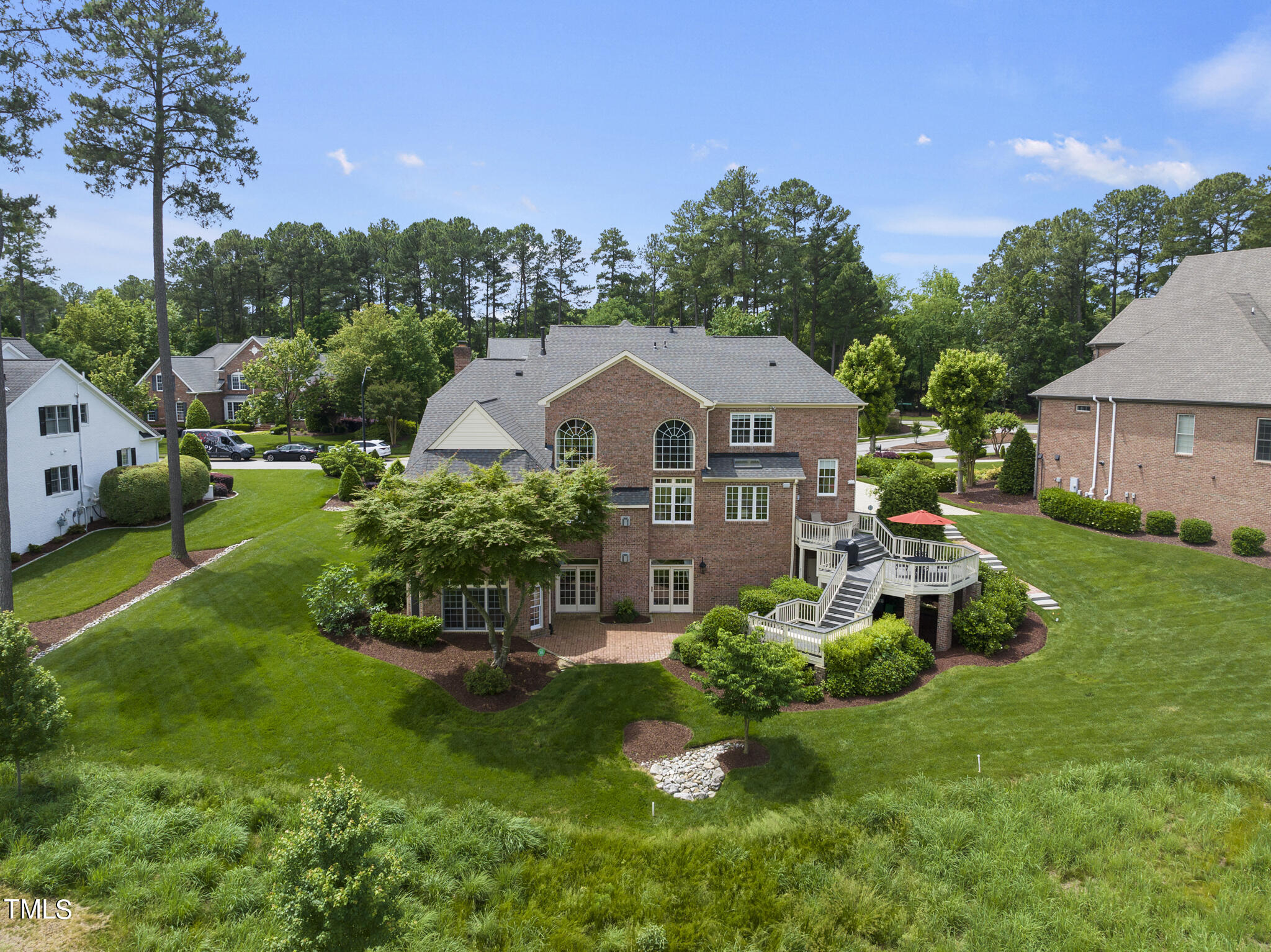 9216 Winged Thistle Court