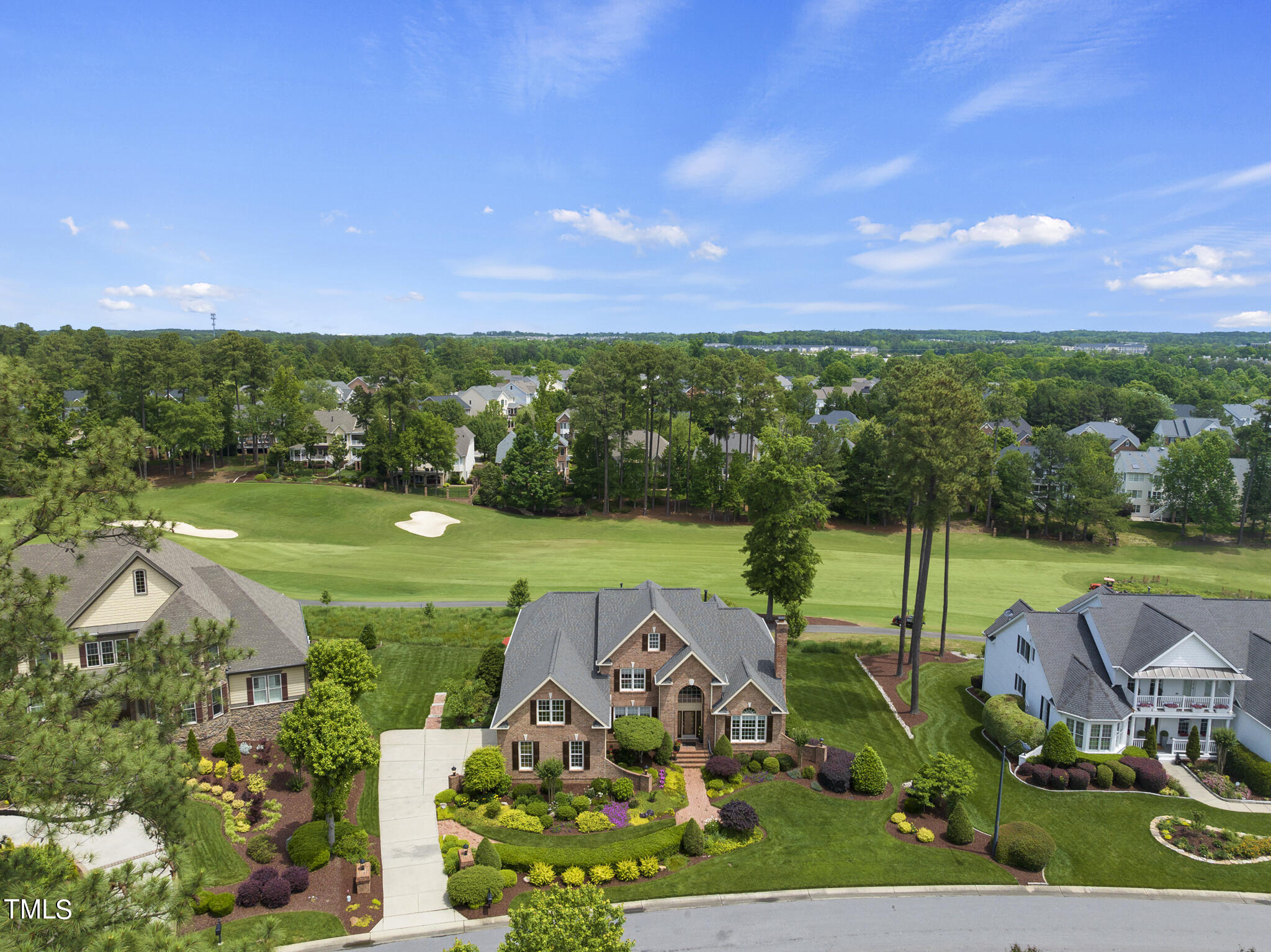 9216 Winged Thistle Court