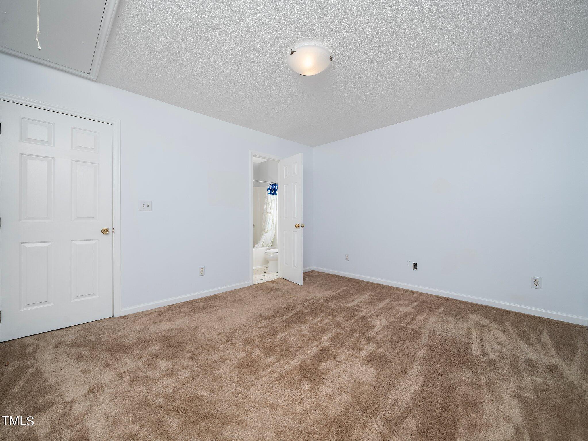 2216 Turtle Point Drive