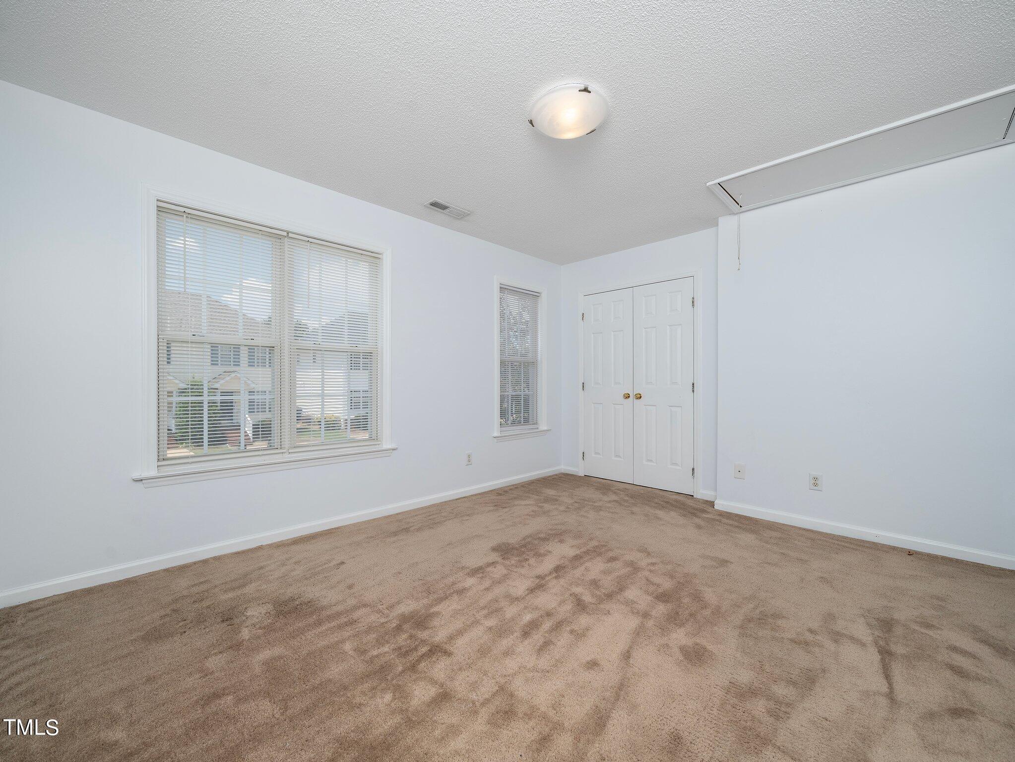 2216 Turtle Point Drive