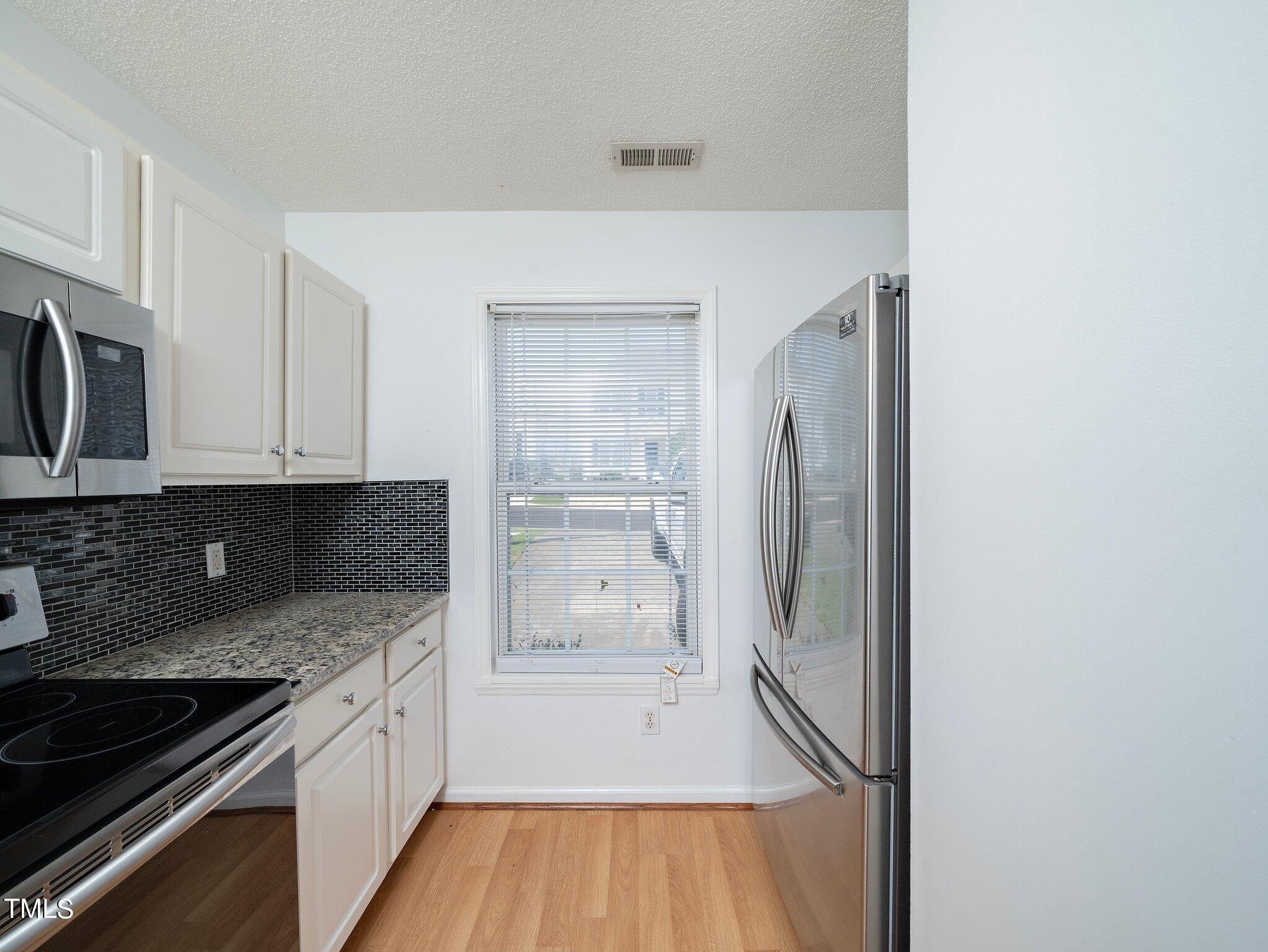 2216 Turtle Point Drive