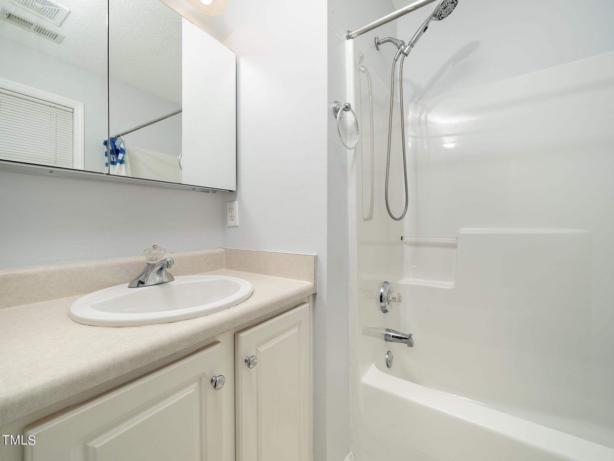 2216 Turtle Point Drive