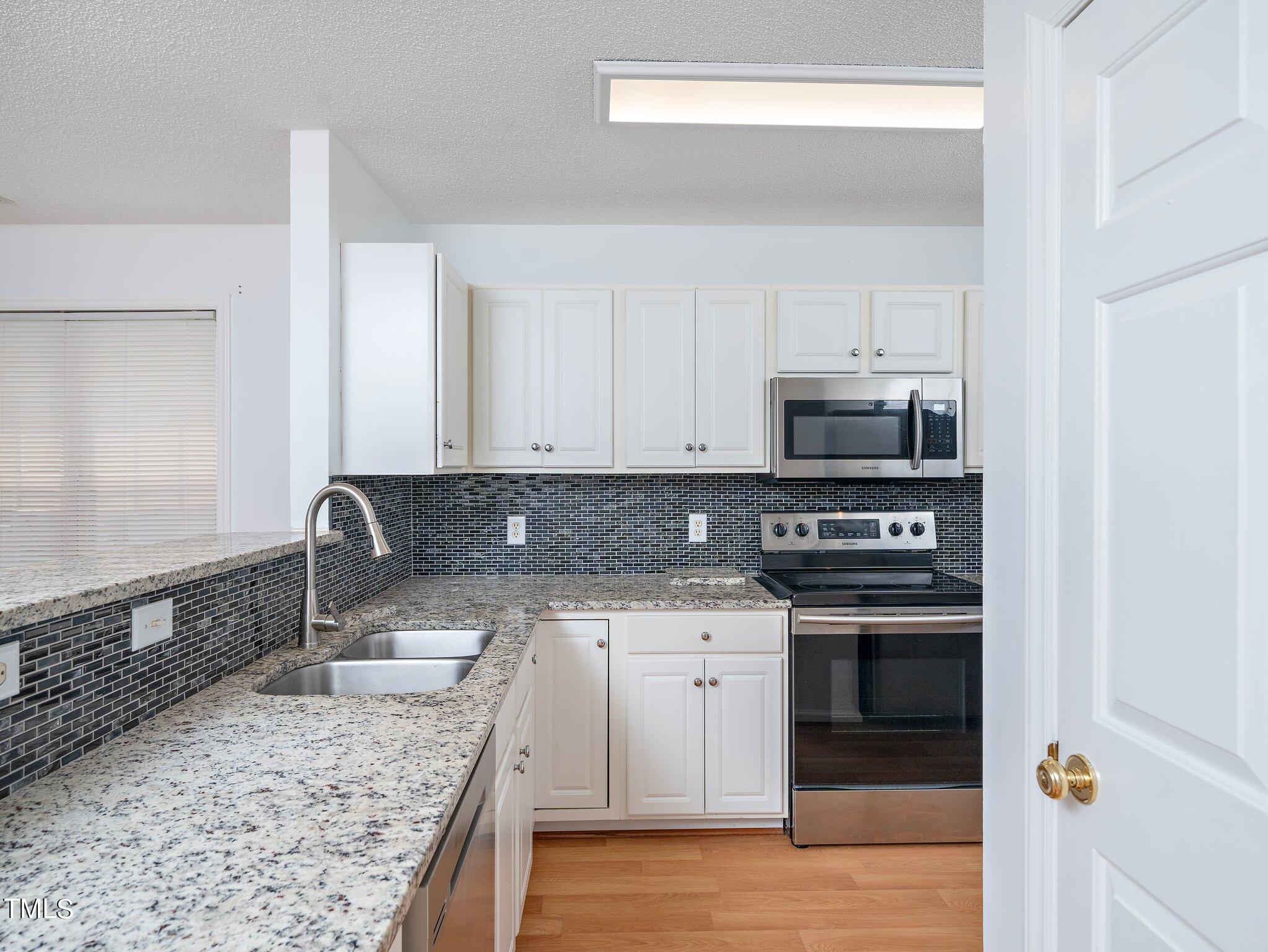 2216 Turtle Point Drive