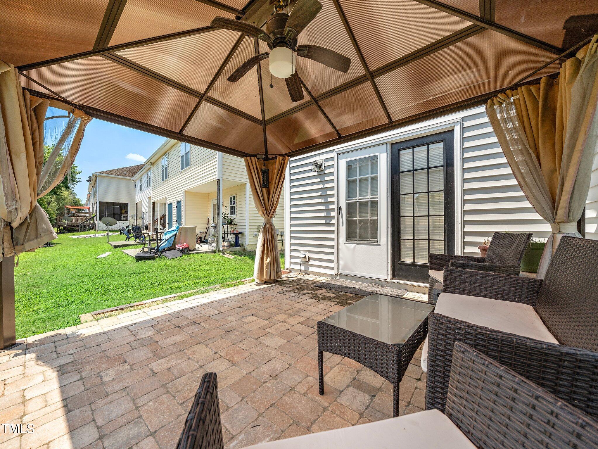 2216 Turtle Point Drive