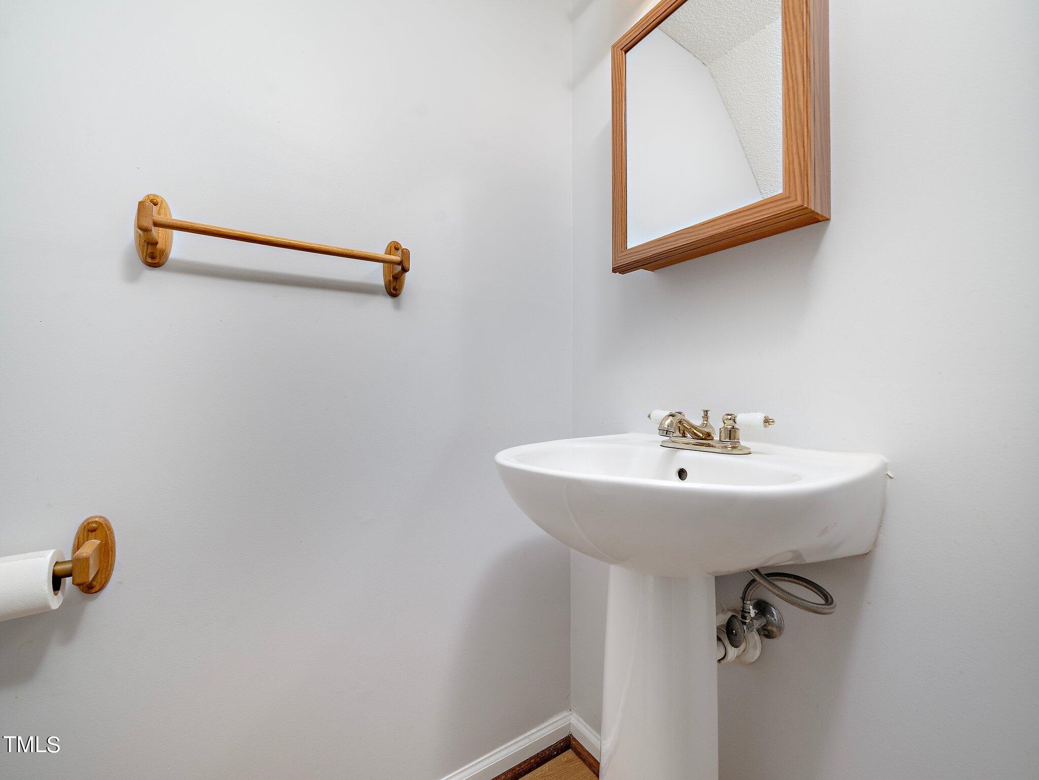 2216 Turtle Point Drive