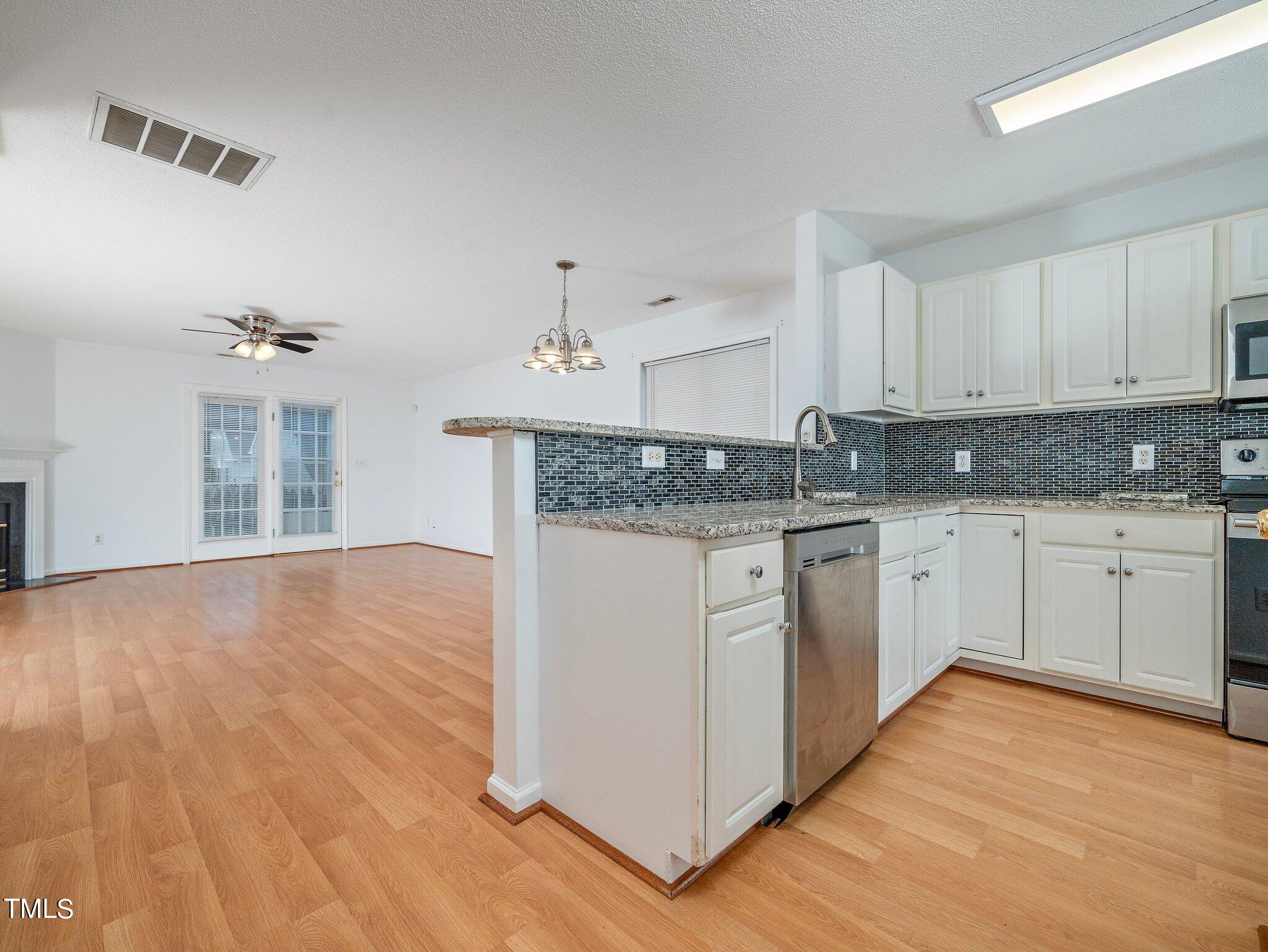 2216 Turtle Point Drive