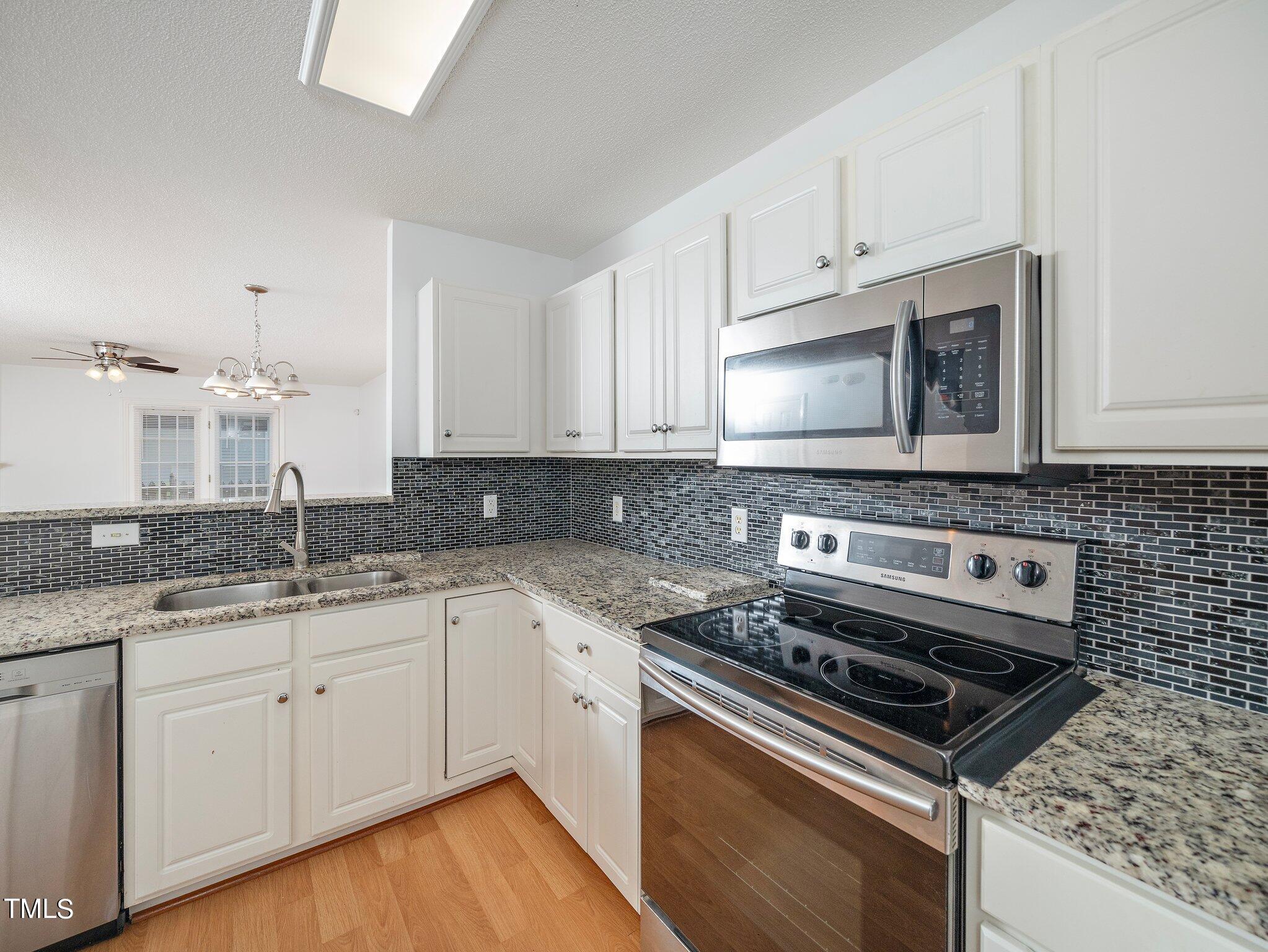 2216 Turtle Point Drive