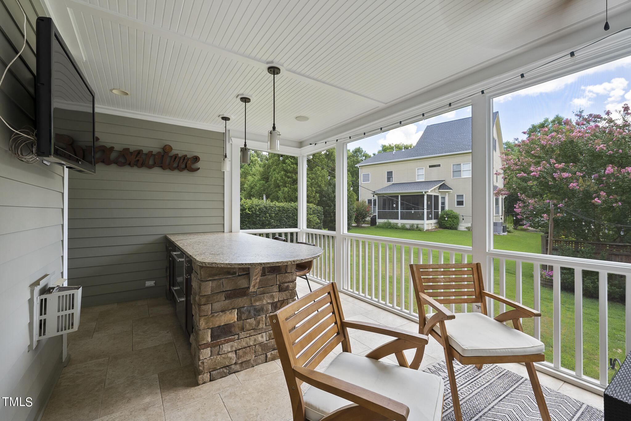 409 Edgepine Drive