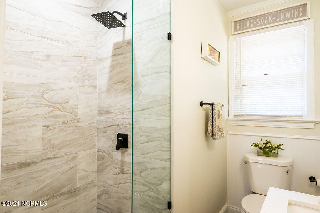 1946 Washington Street